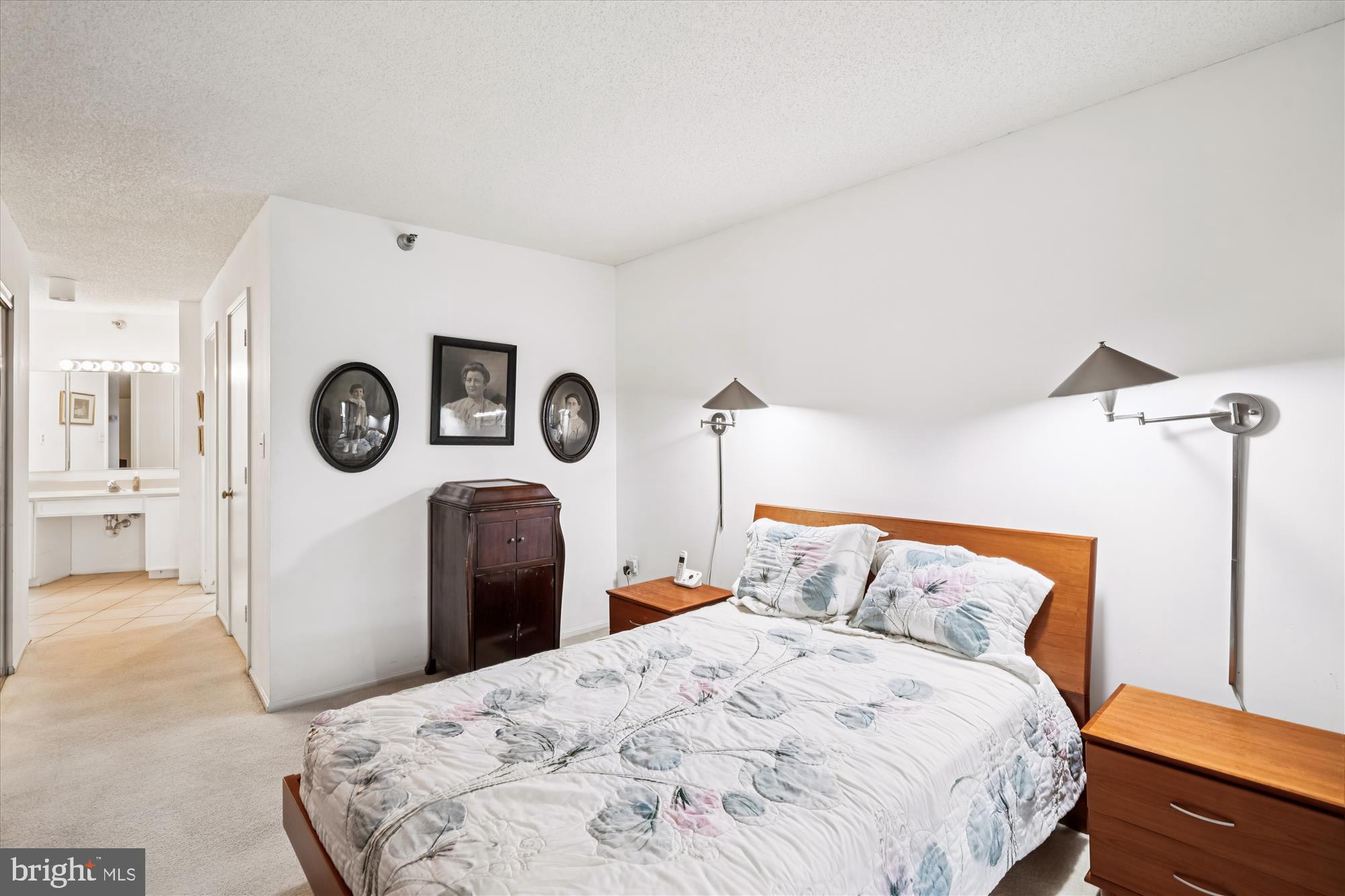 FAIRWAYS NORTH - Residential