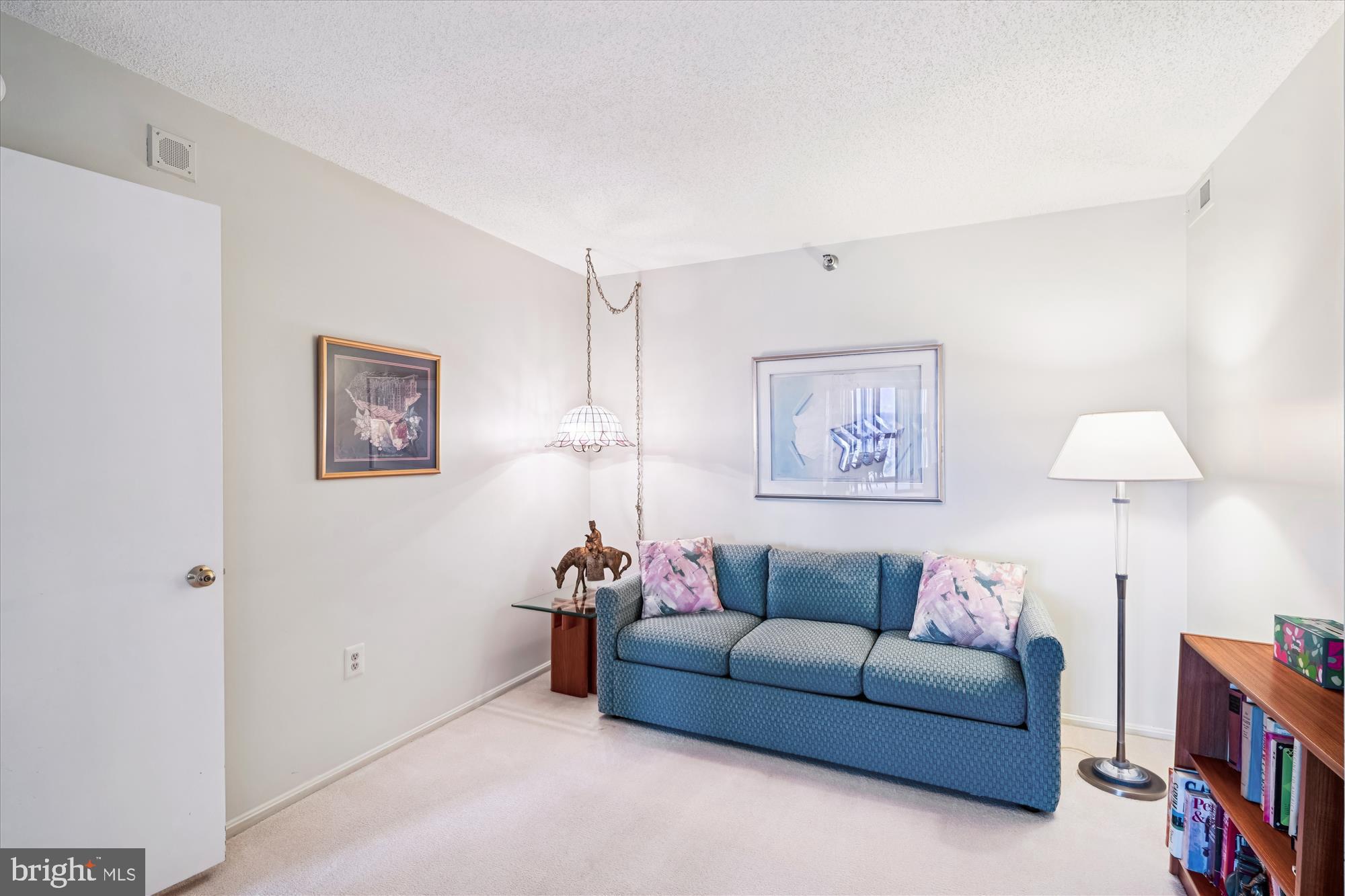 FAIRWAYS NORTH - Residential