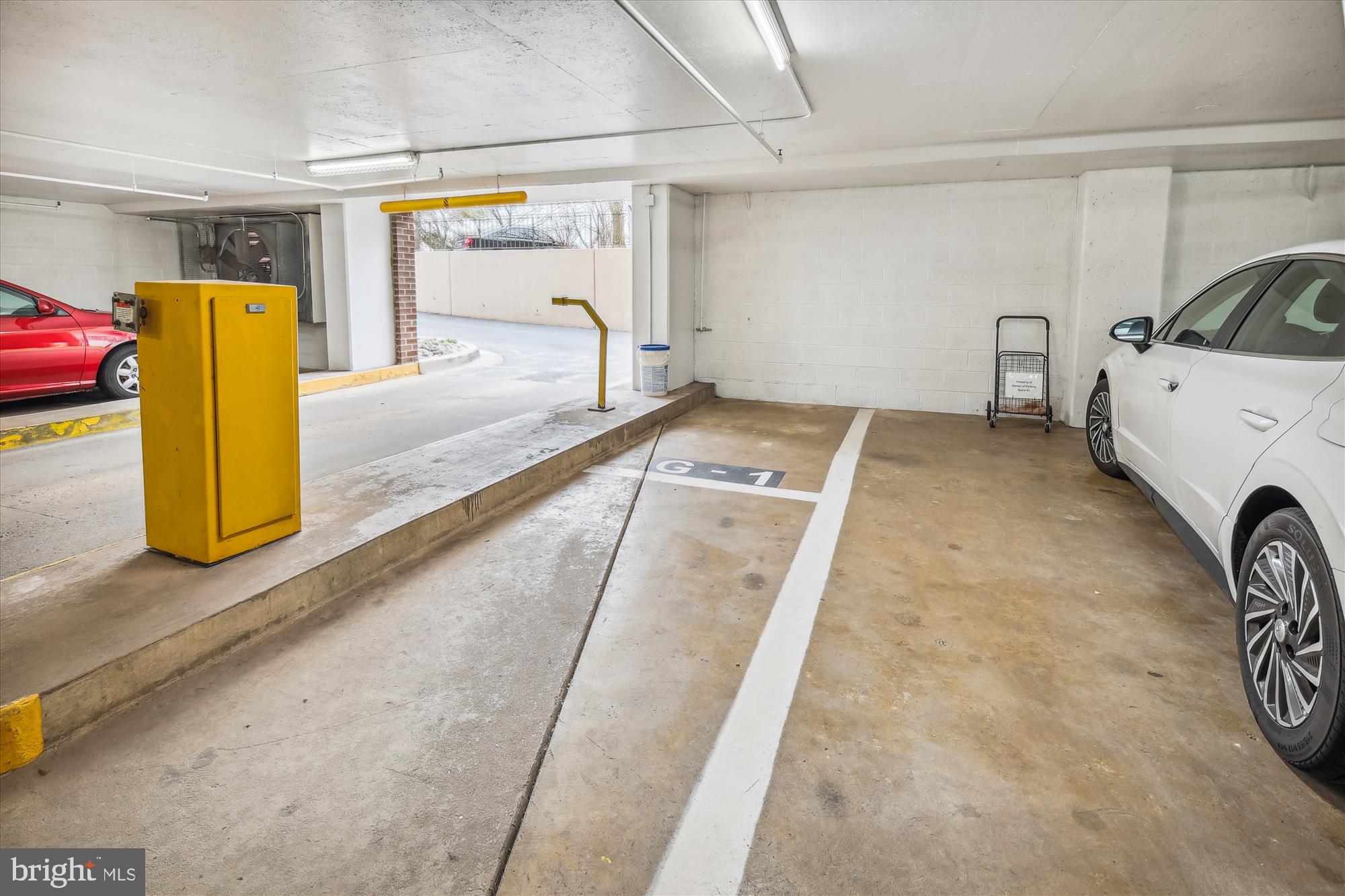 FAIRWAYS NORTH - Residential