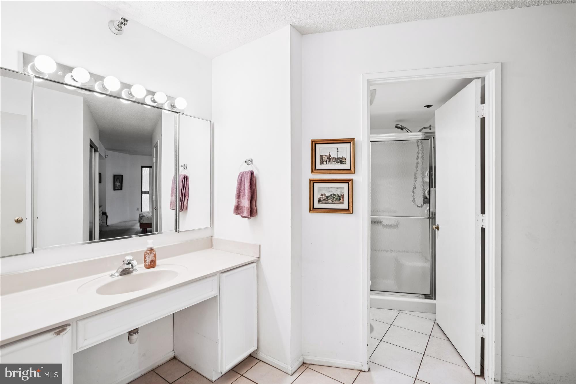 FAIRWAYS NORTH - Residential