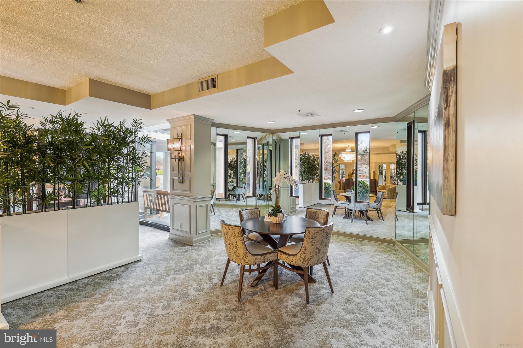 FAIRWAYS NORTH - Residential