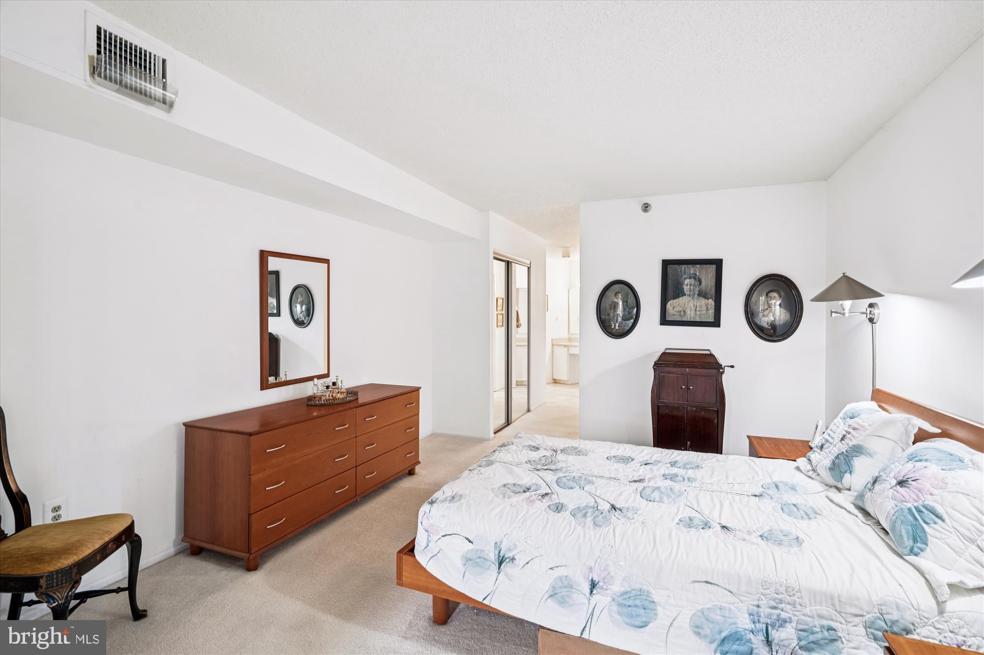 FAIRWAYS NORTH - Residential