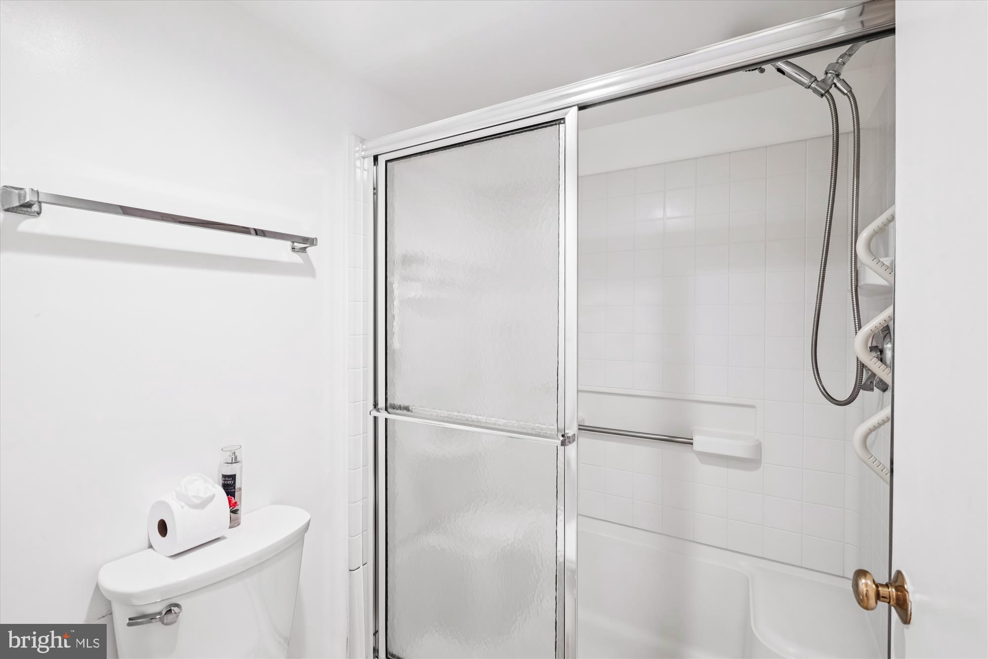 FAIRWAYS NORTH - Residential