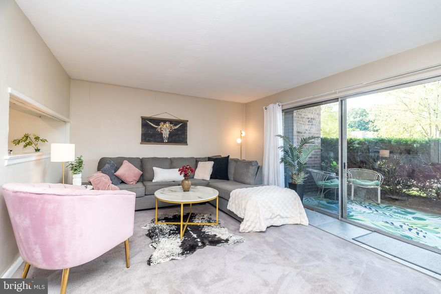 Carefree living 1-Bedroom Condo in Jenkintown!
First-floor convenience with private patio and sparkling saltwater pool. All utilities included—cable, electric, water, sewer, heat, and taxes! Across the street from the Shopping Center with Whole Foods, dining, a bank, and a gym. Walk to Noble or Meadowbrook train stations, plus quick access to Rt. 611, Rt. 309 & PA Turnpike. Easy living in the perfect location! Cash Sales only