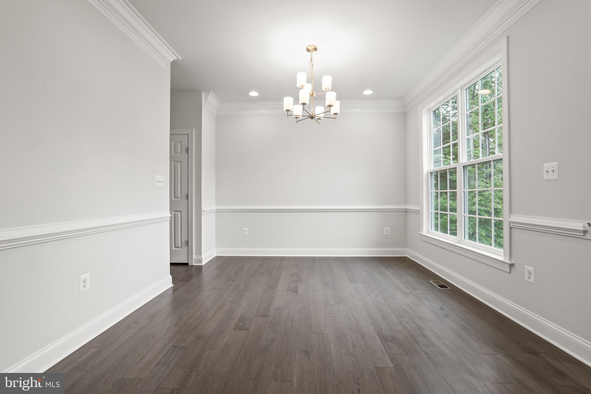 ASHDALE-BIRCHDALE - Residential