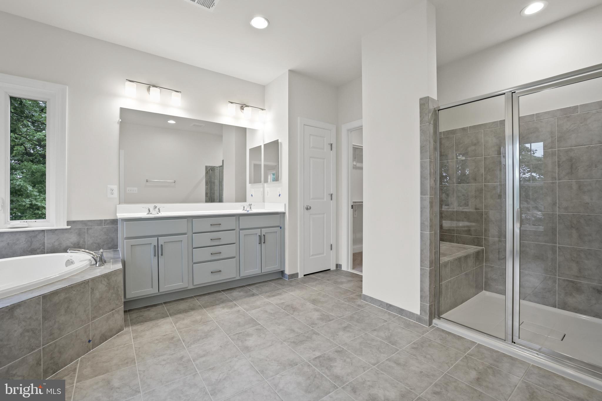 ASHDALE-BIRCHDALE - Residential