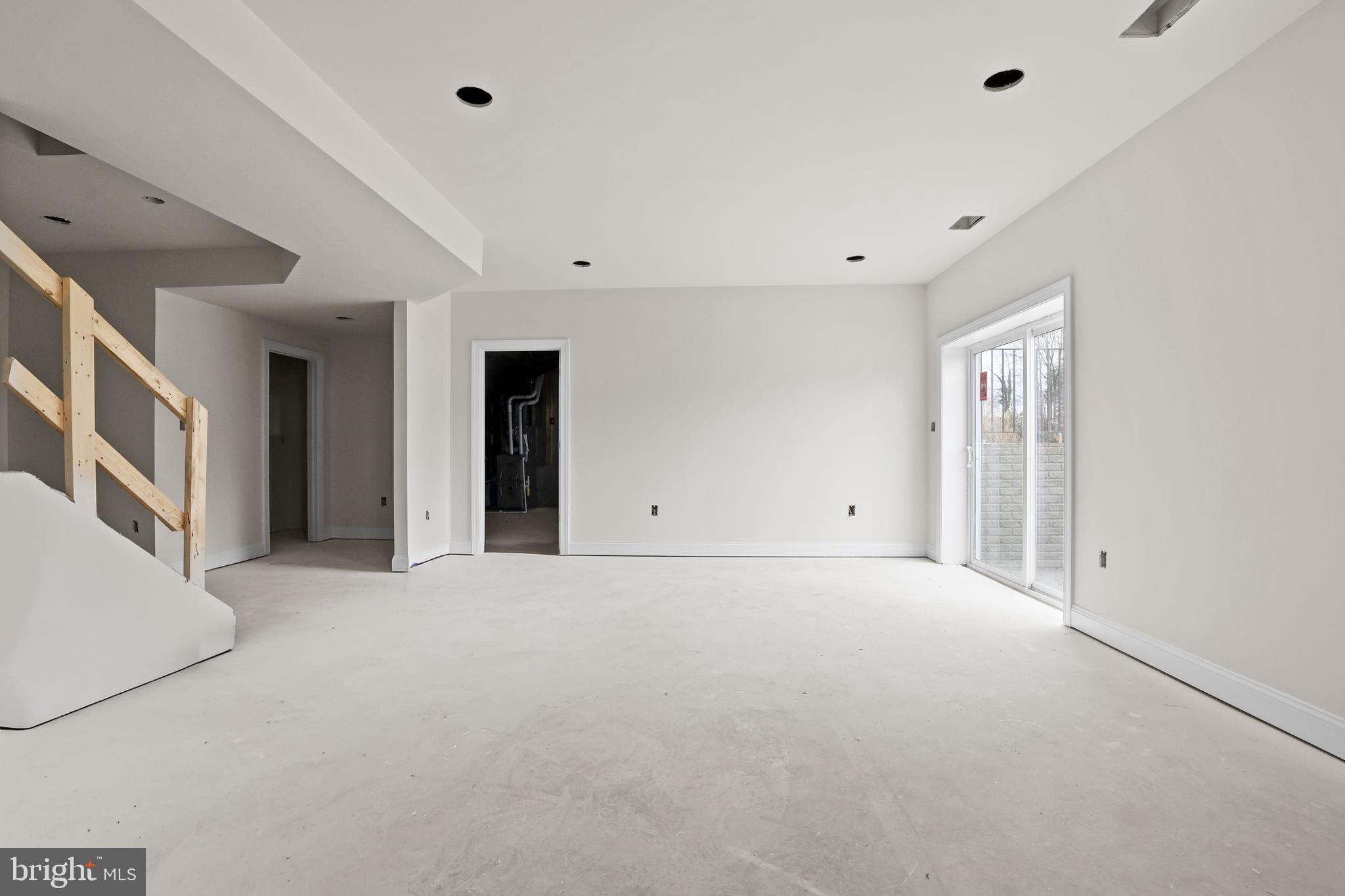 ASHDALE-BIRCHDALE - Residential