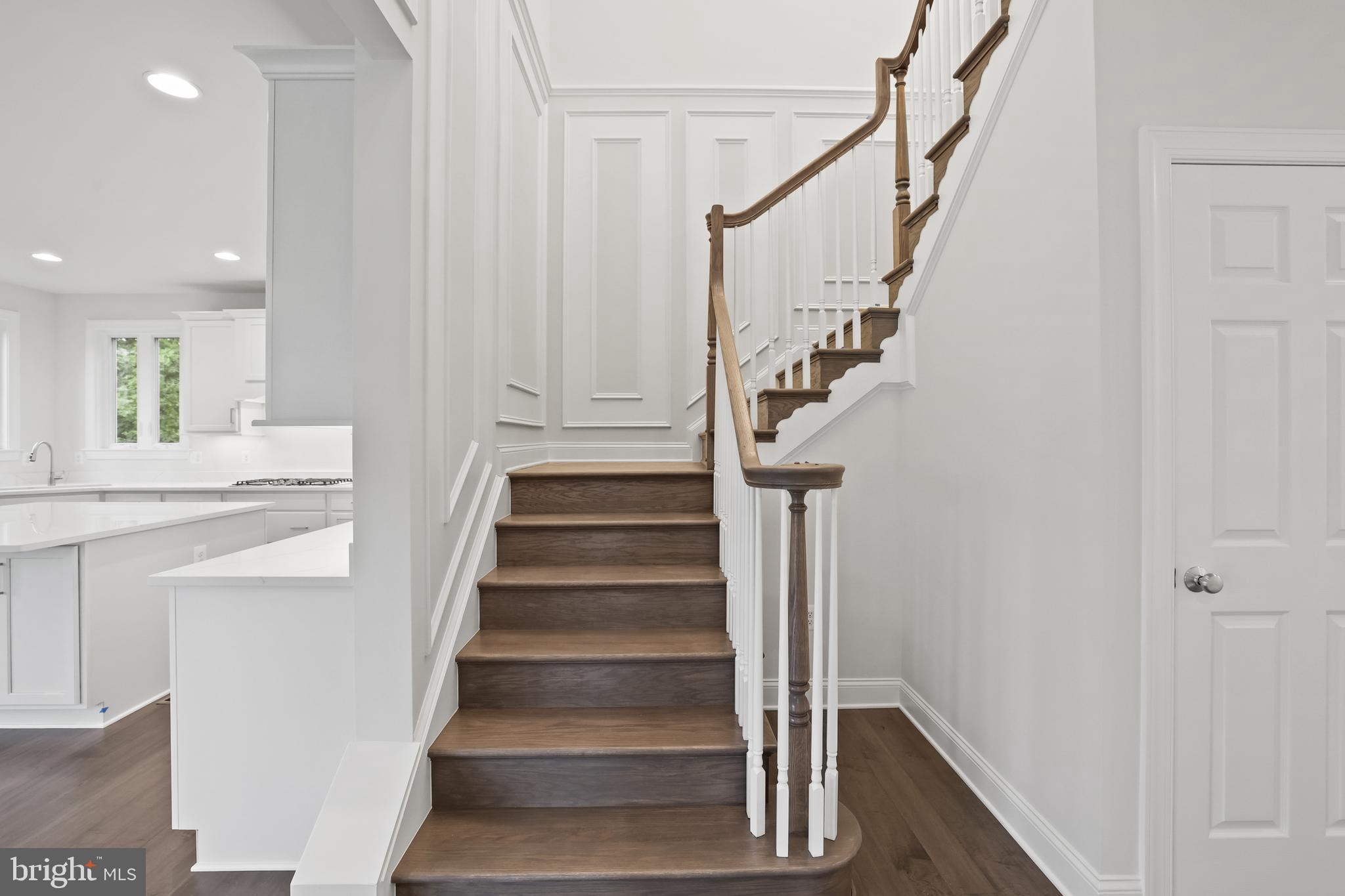 ASHDALE-BIRCHDALE - Residential