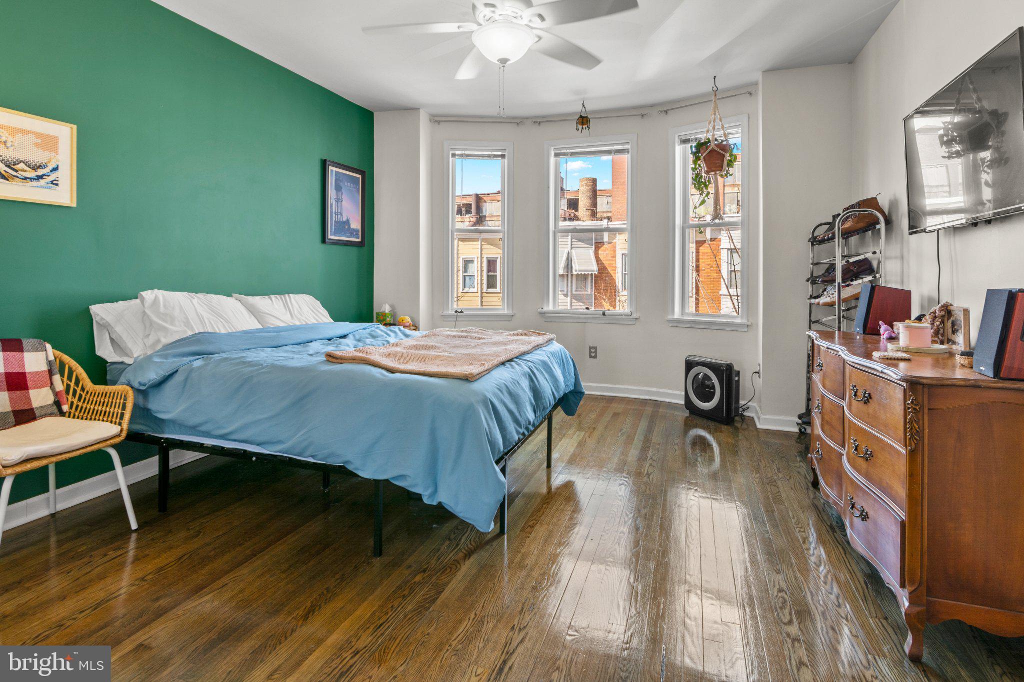 GREEKTOWN - Residential