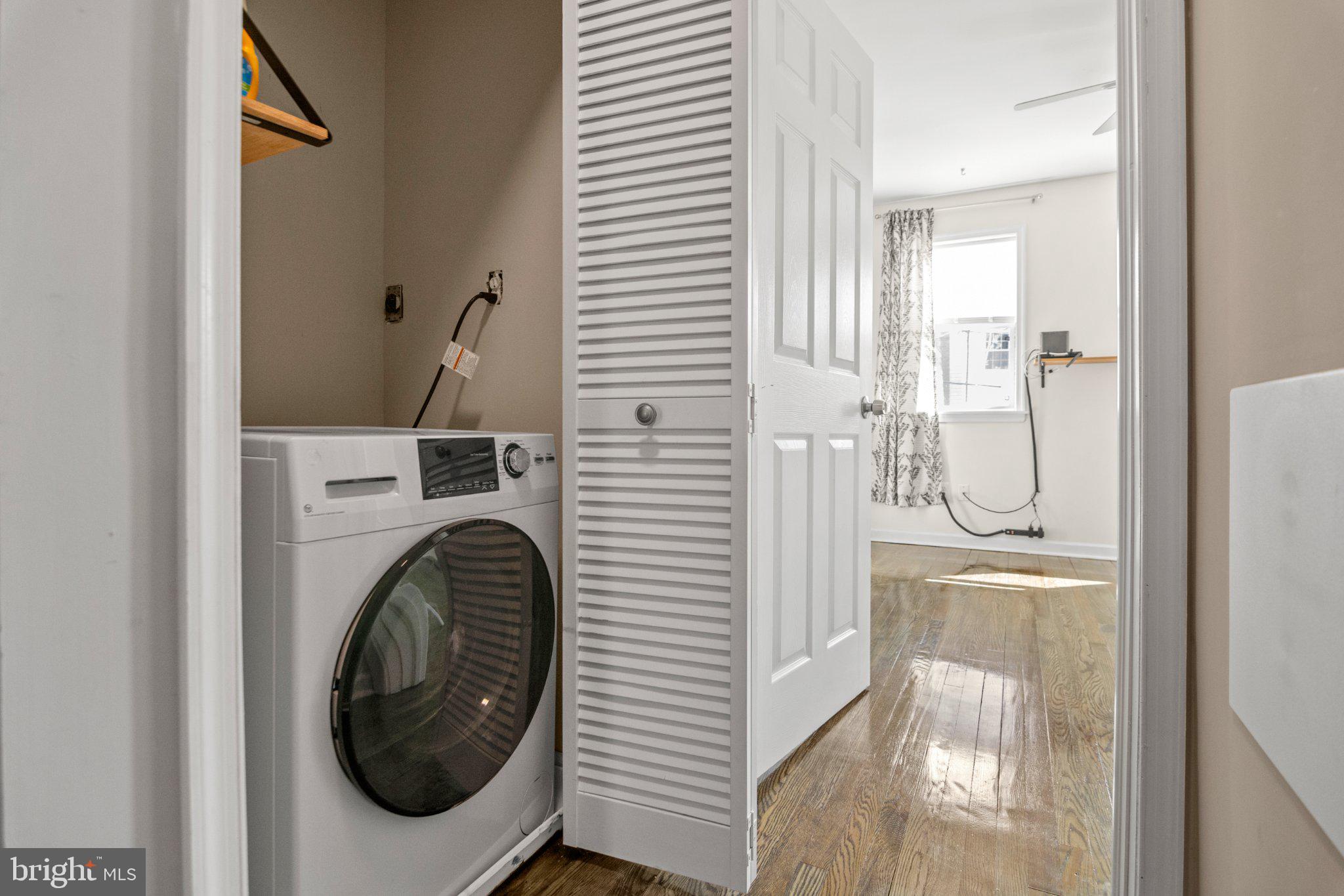 GREEKTOWN - Residential