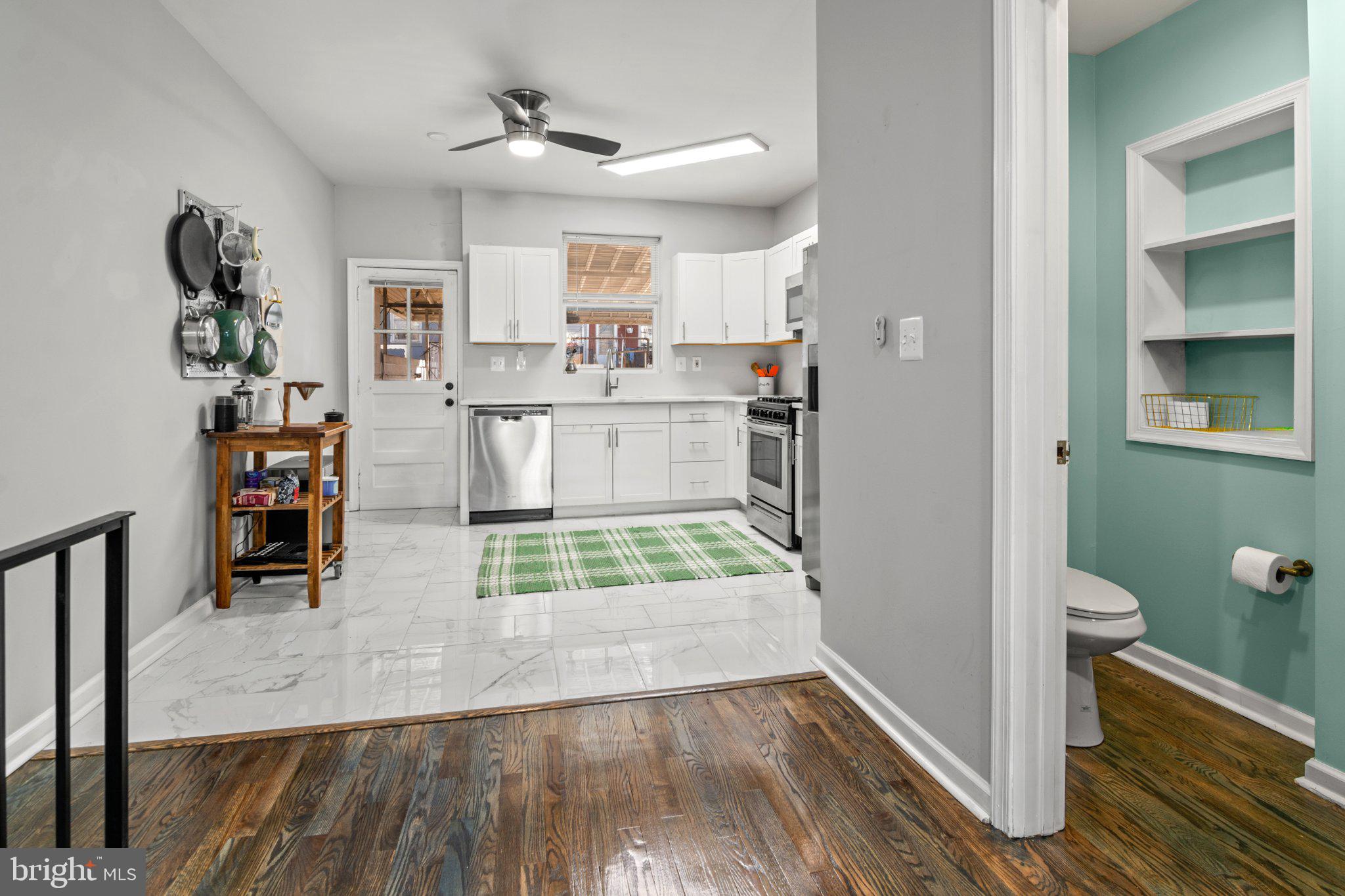 GREEKTOWN - Residential