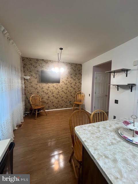 CARNABY SQUARE - Residential Lease