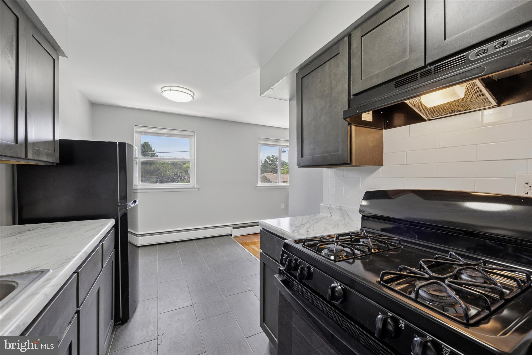 RHAWNHURST - Residential Lease