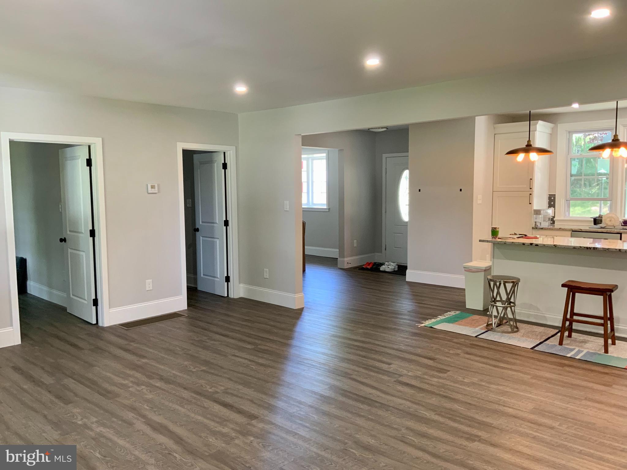 KING OF PRUSSIA - Residential Lease