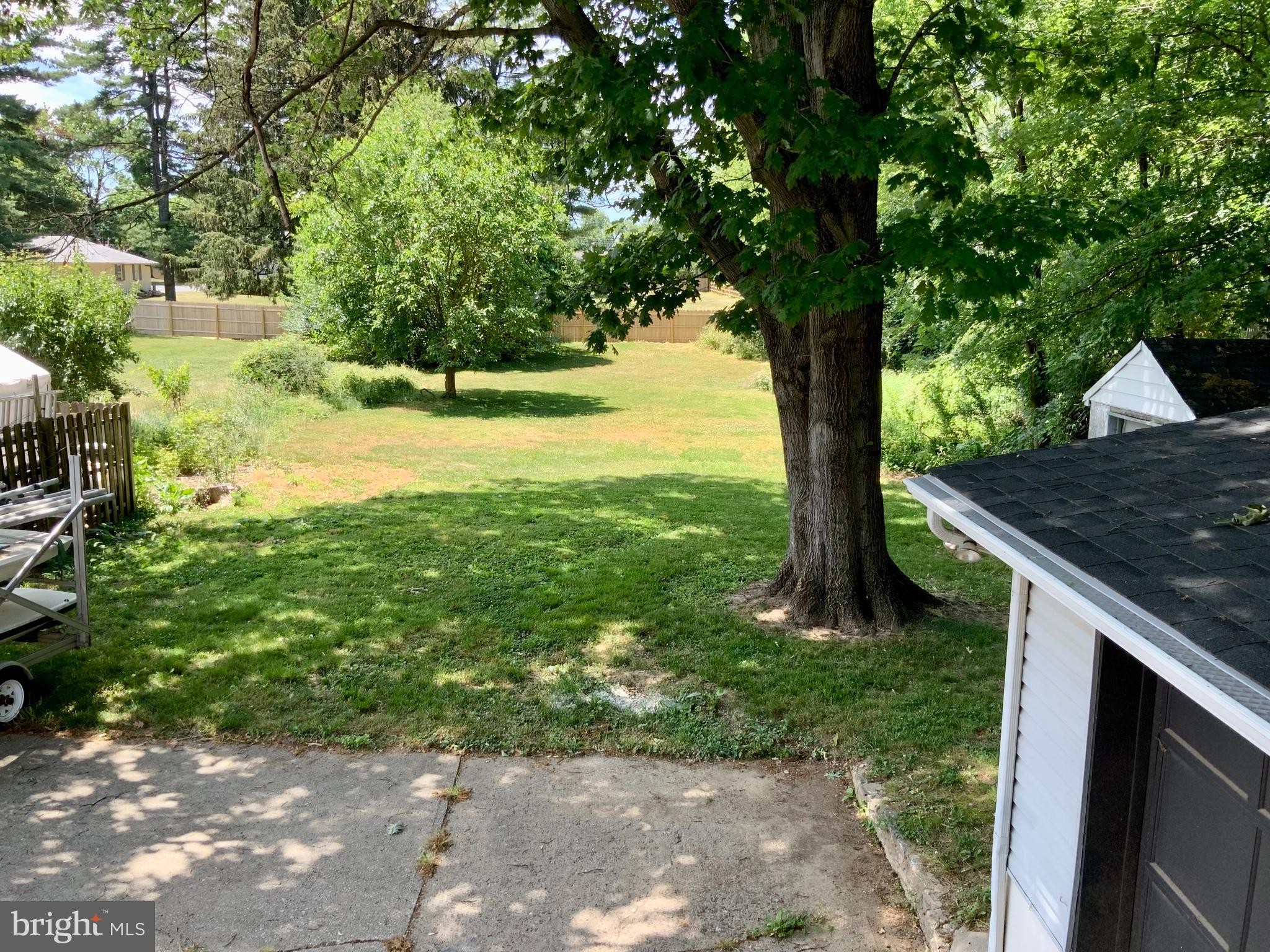 KING OF PRUSSIA - Residential Lease