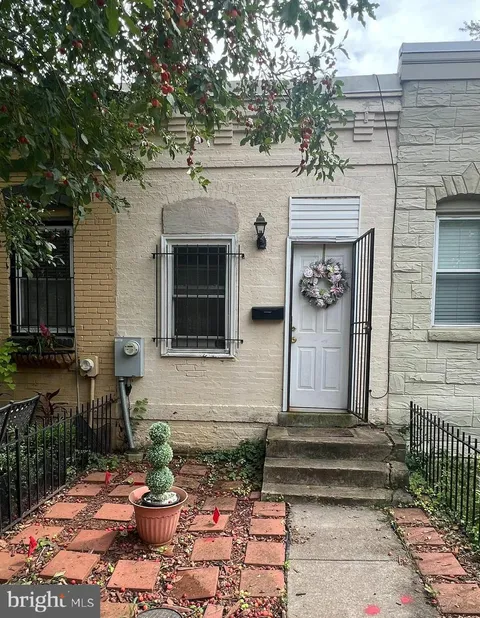 1341 C Street NE, Washington, DC 20002 - #: DCDC2241908