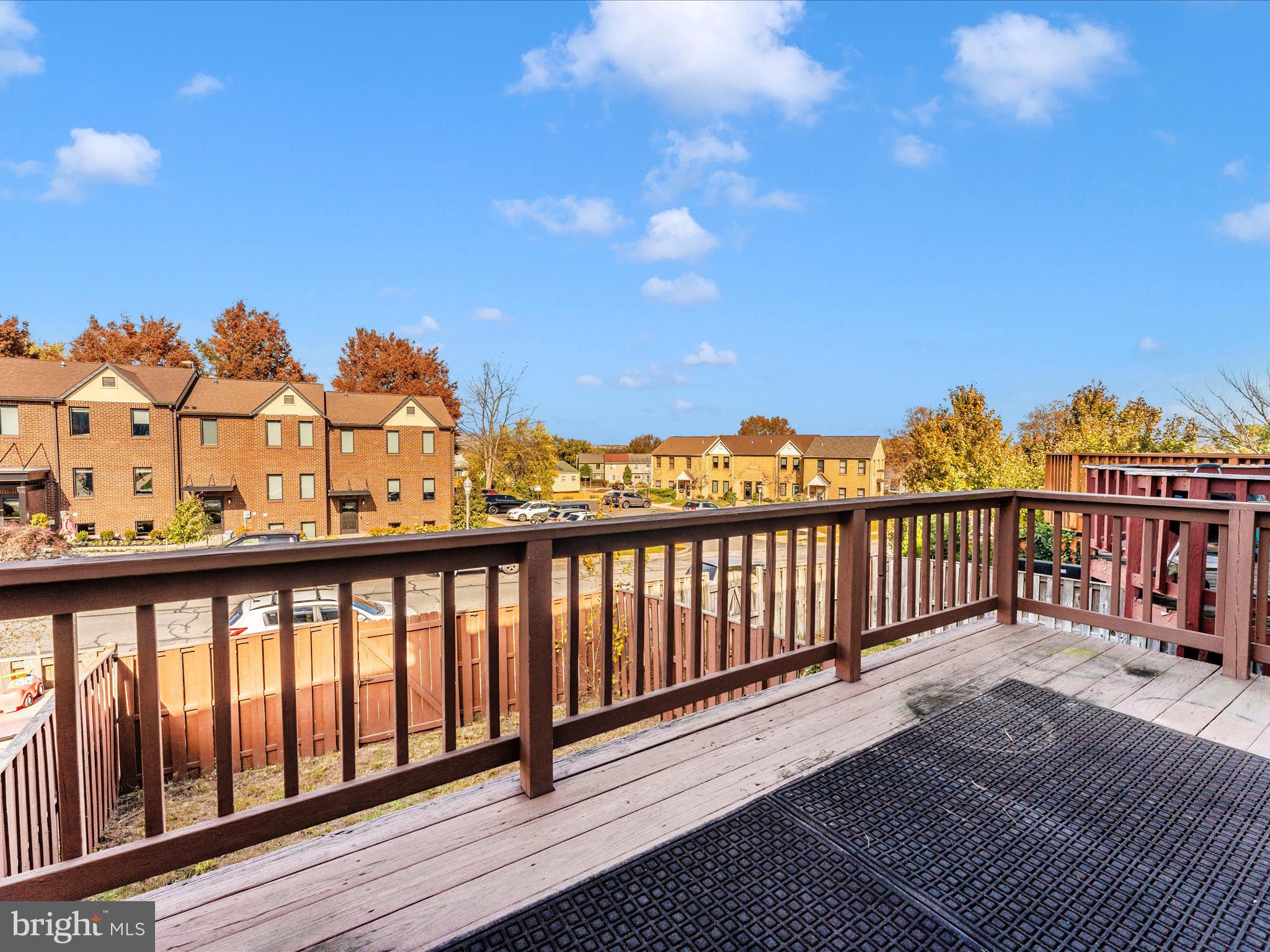 HILLCREST ORCHARDS - Residential