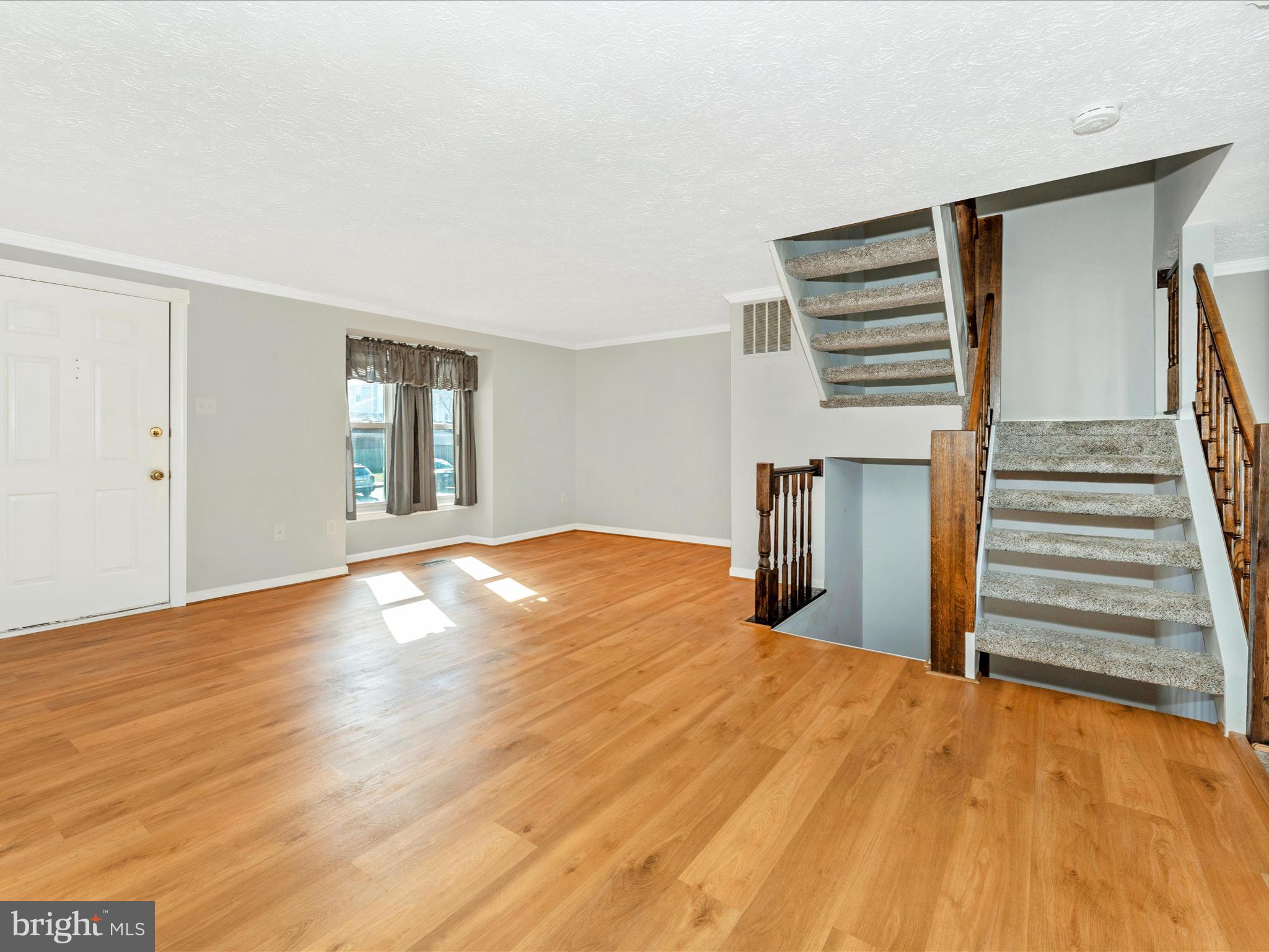 HILLCREST ORCHARDS - Residential