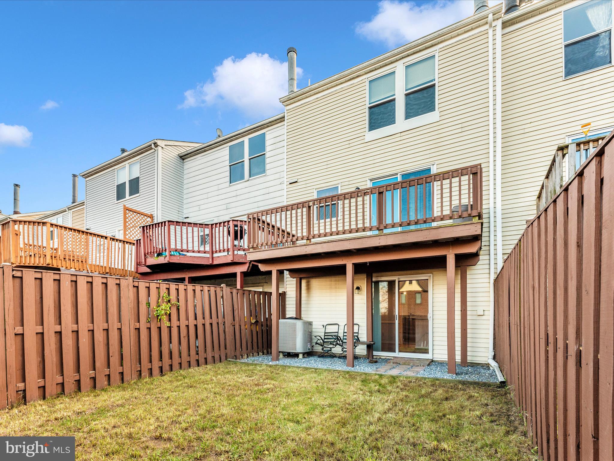 HILLCREST ORCHARDS - Residential