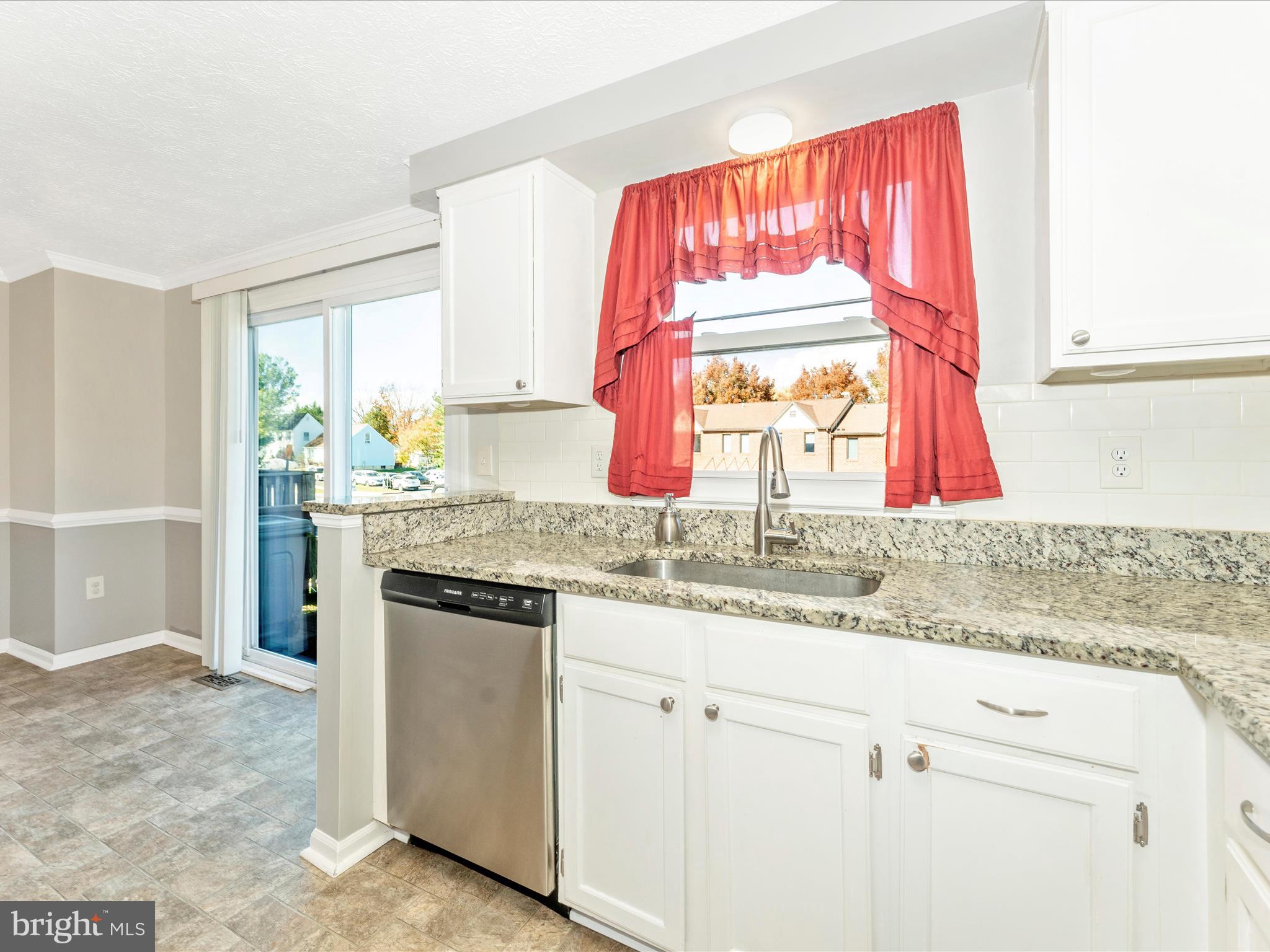 HILLCREST ORCHARDS - Residential