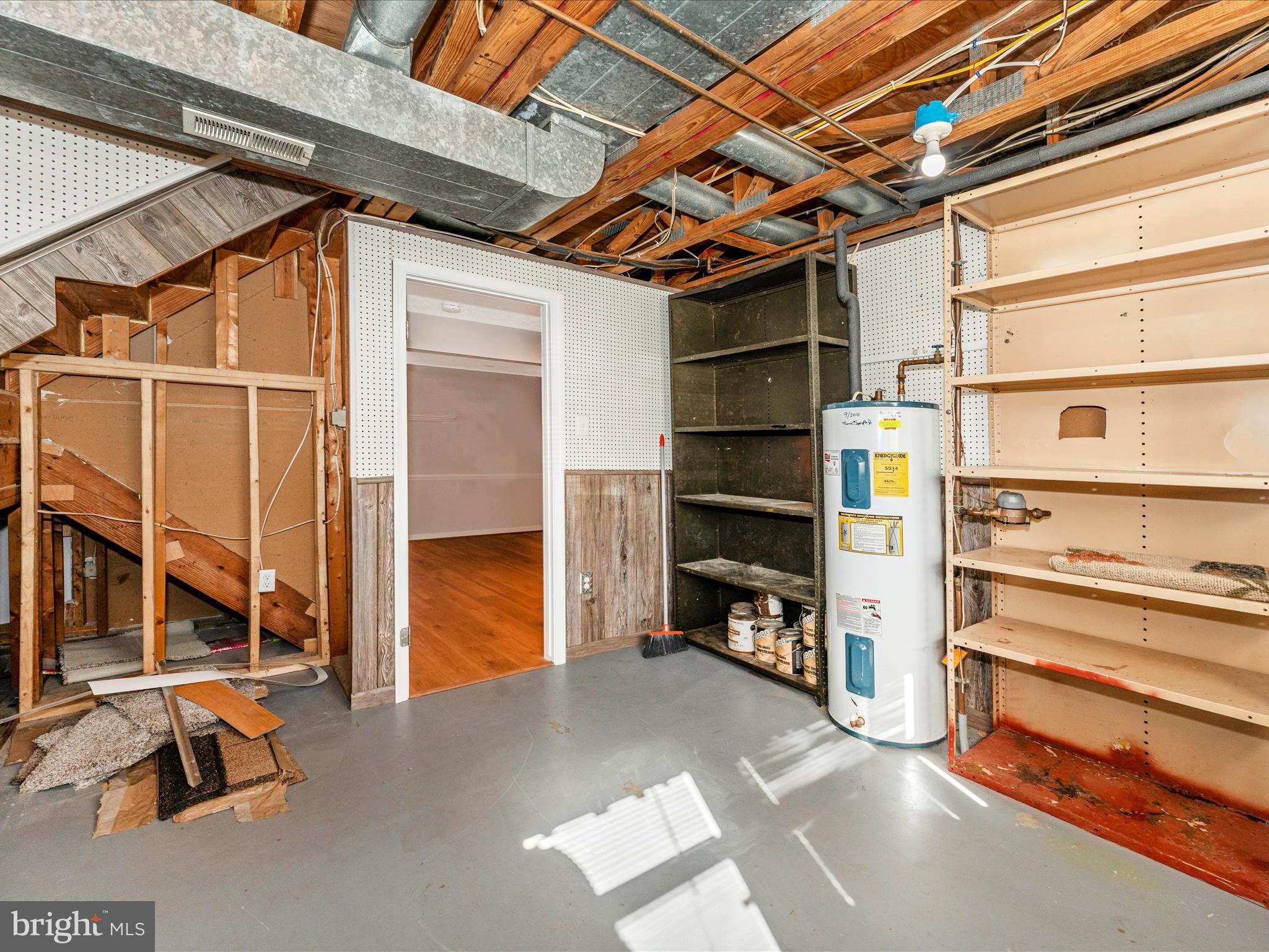 HILLCREST ORCHARDS - Residential