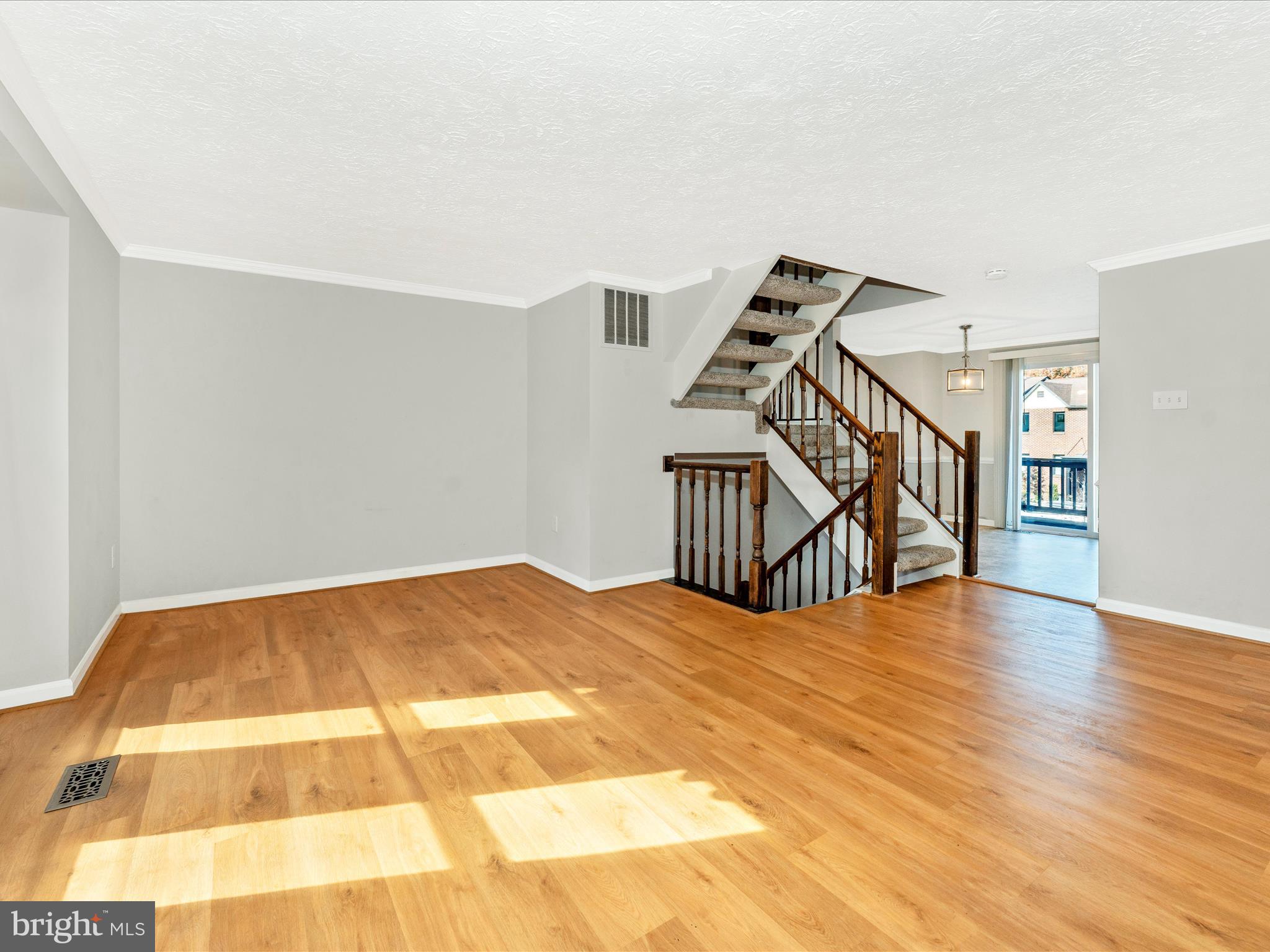 HILLCREST ORCHARDS - Residential