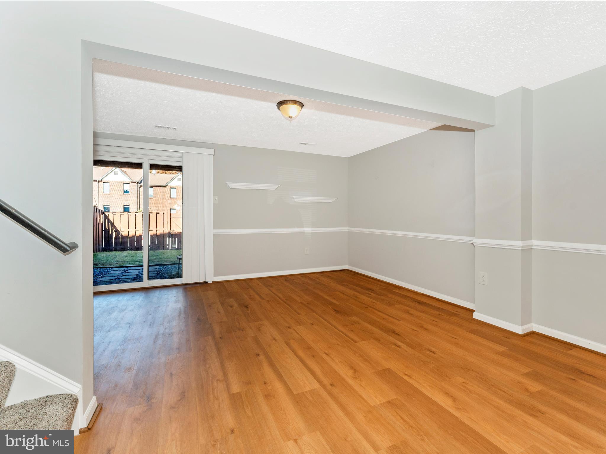 HILLCREST ORCHARDS - Residential