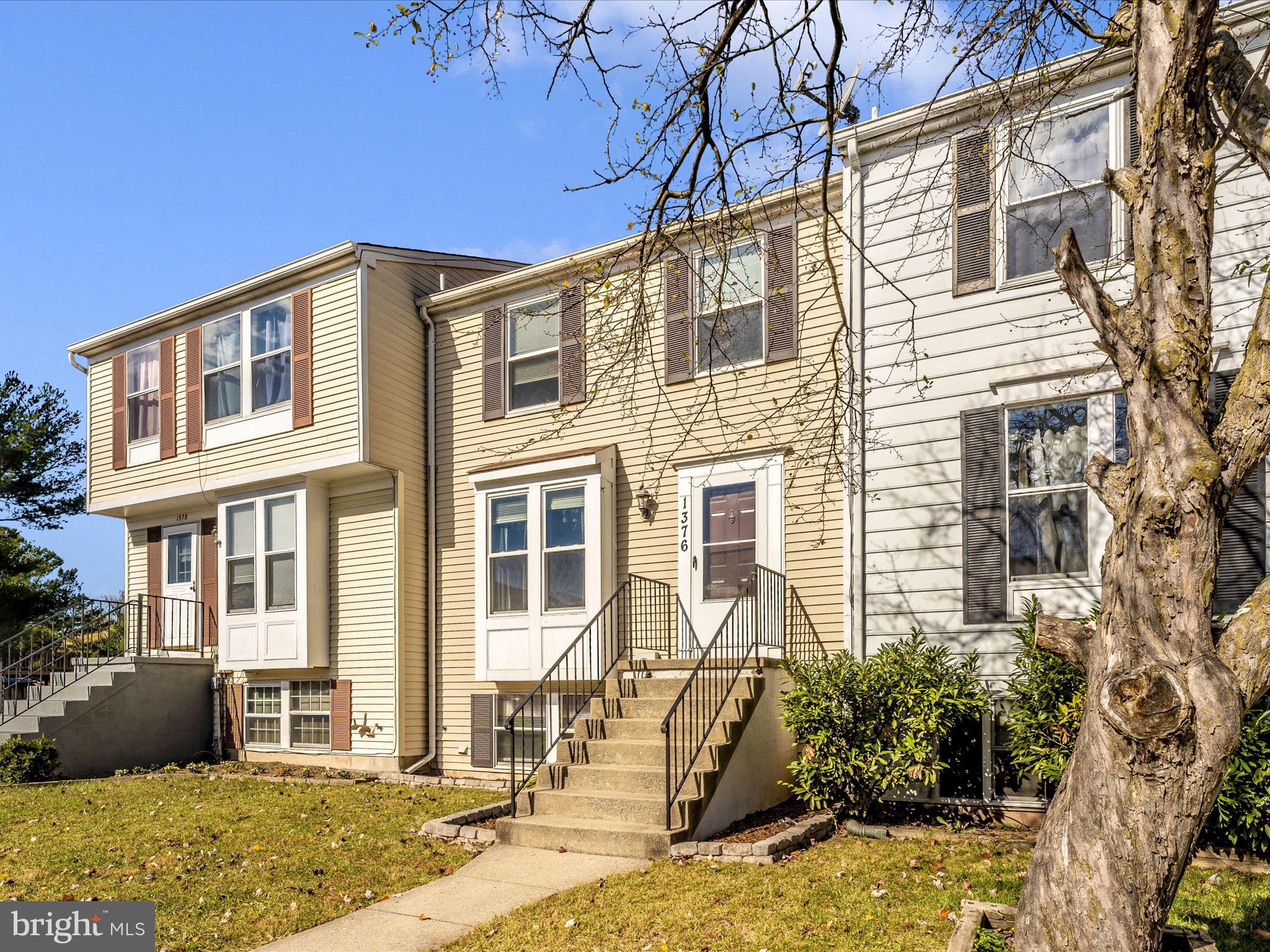 HILLCREST ORCHARDS - Residential