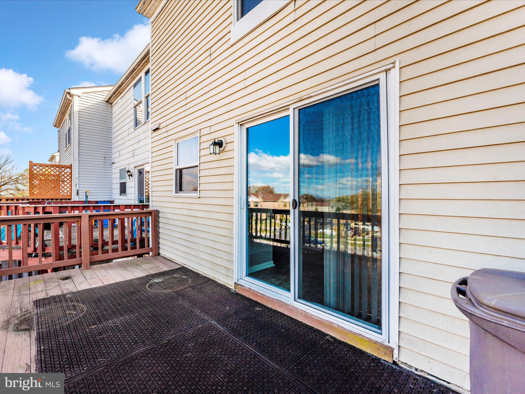 HILLCREST ORCHARDS - Residential