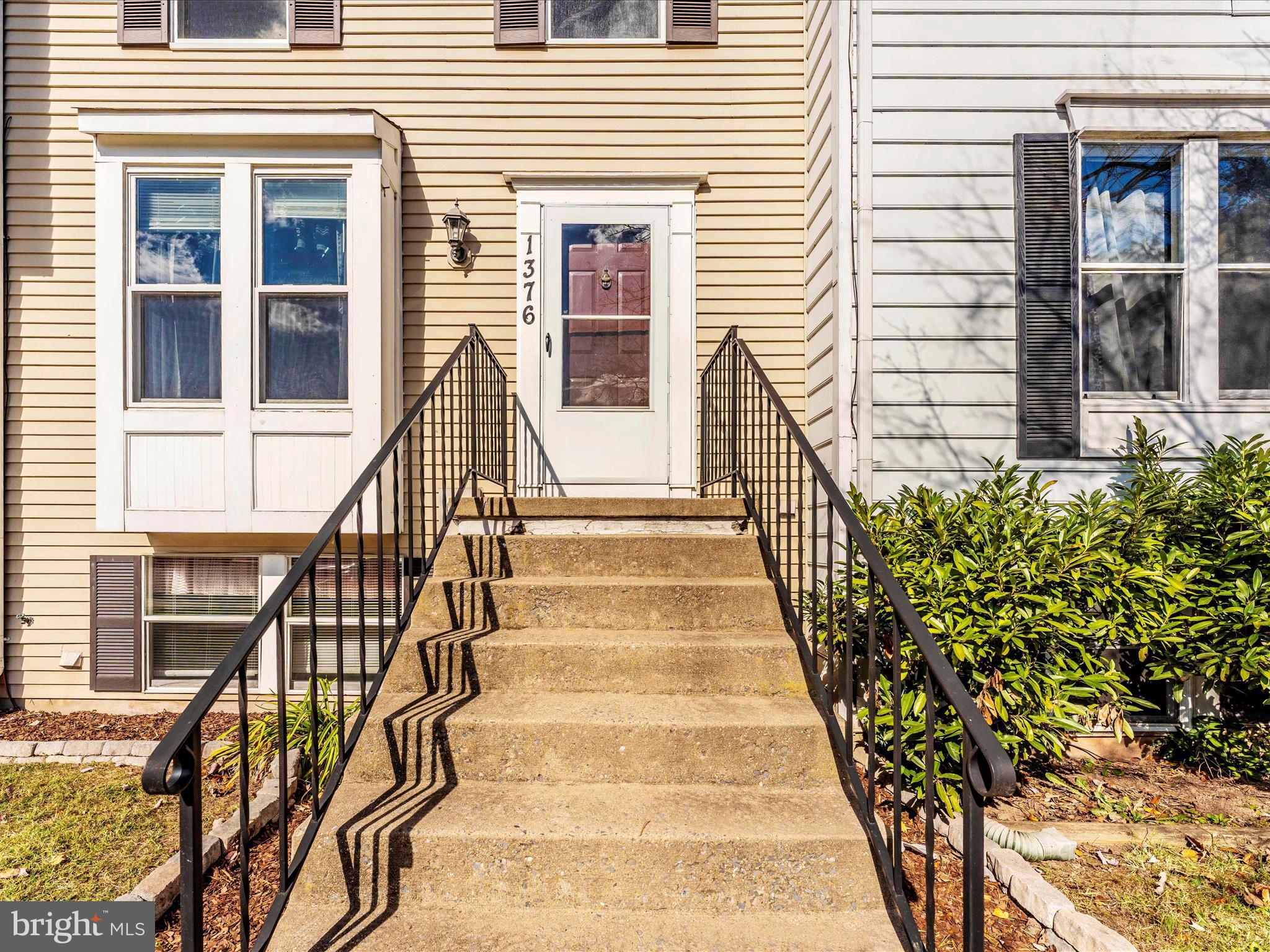 HILLCREST ORCHARDS - Residential