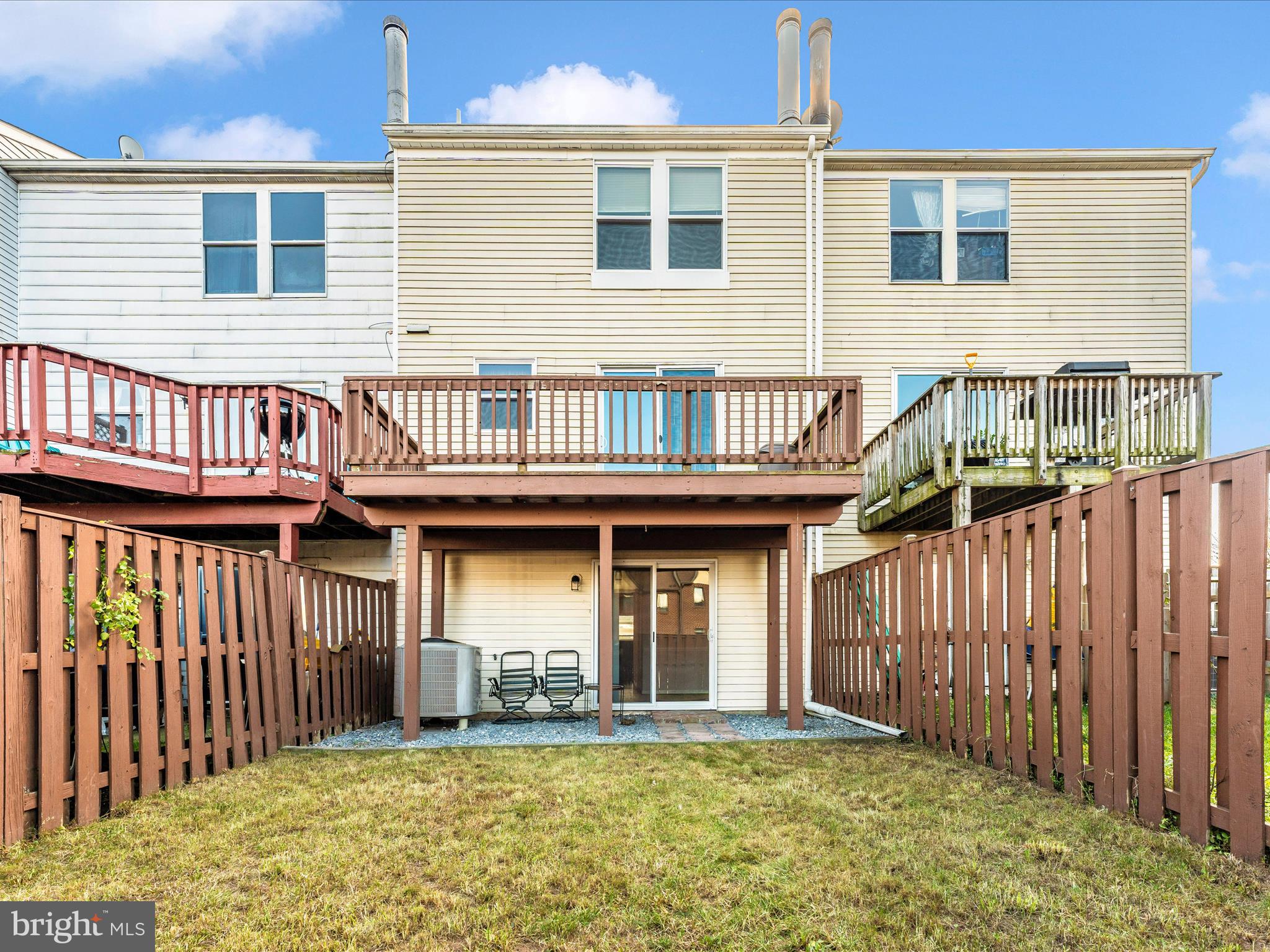 HILLCREST ORCHARDS - Residential