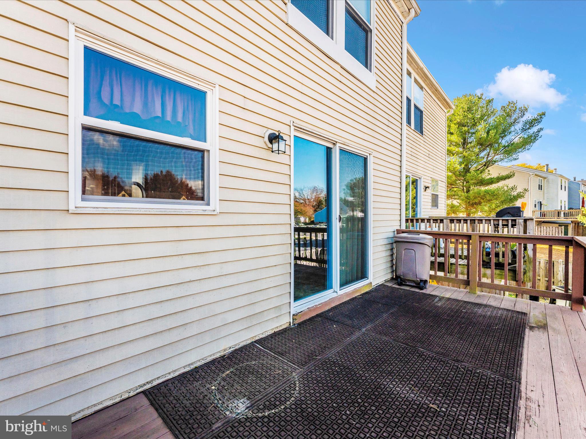 HILLCREST ORCHARDS - Residential