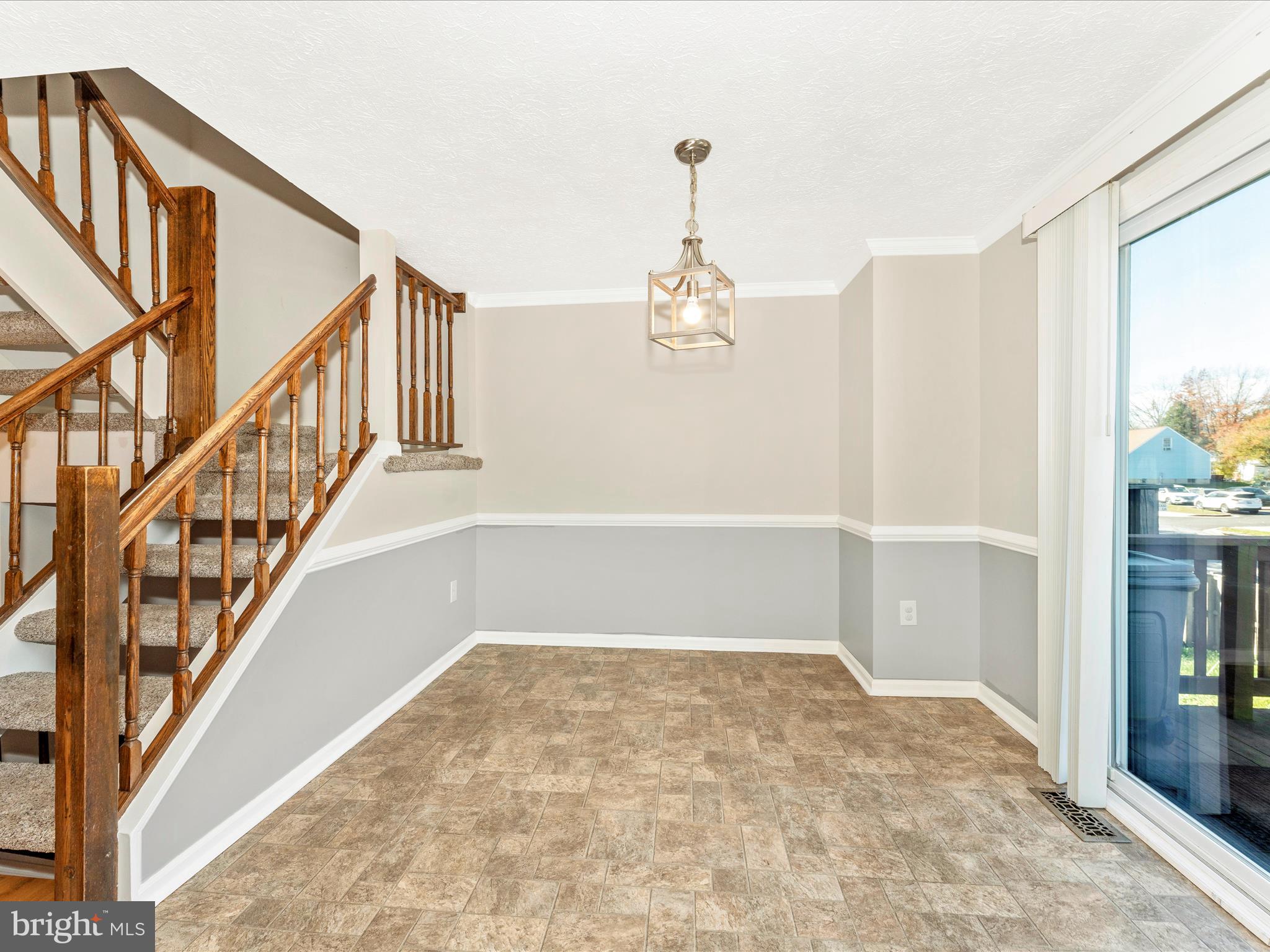 HILLCREST ORCHARDS - Residential