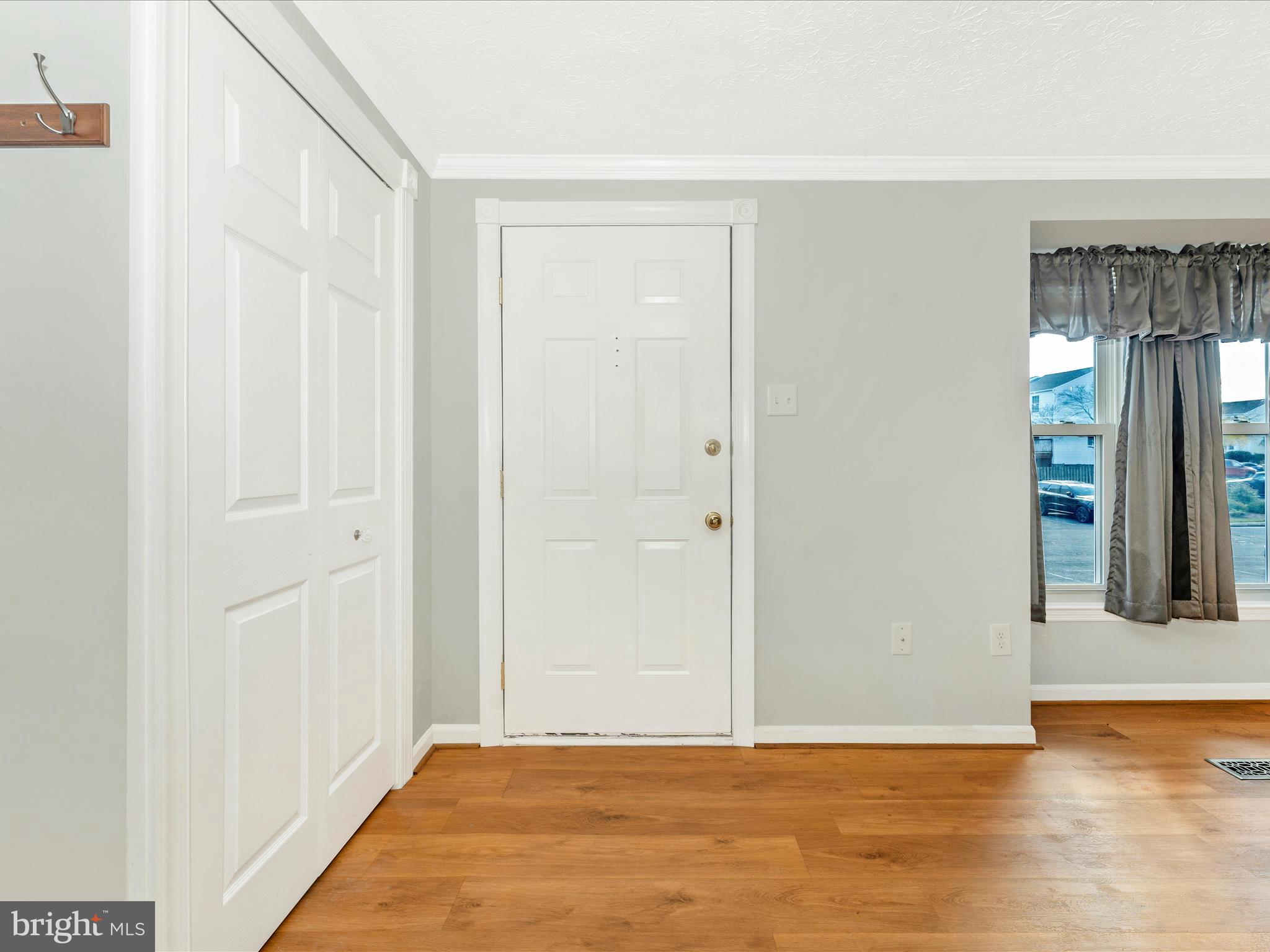 HILLCREST ORCHARDS - Residential