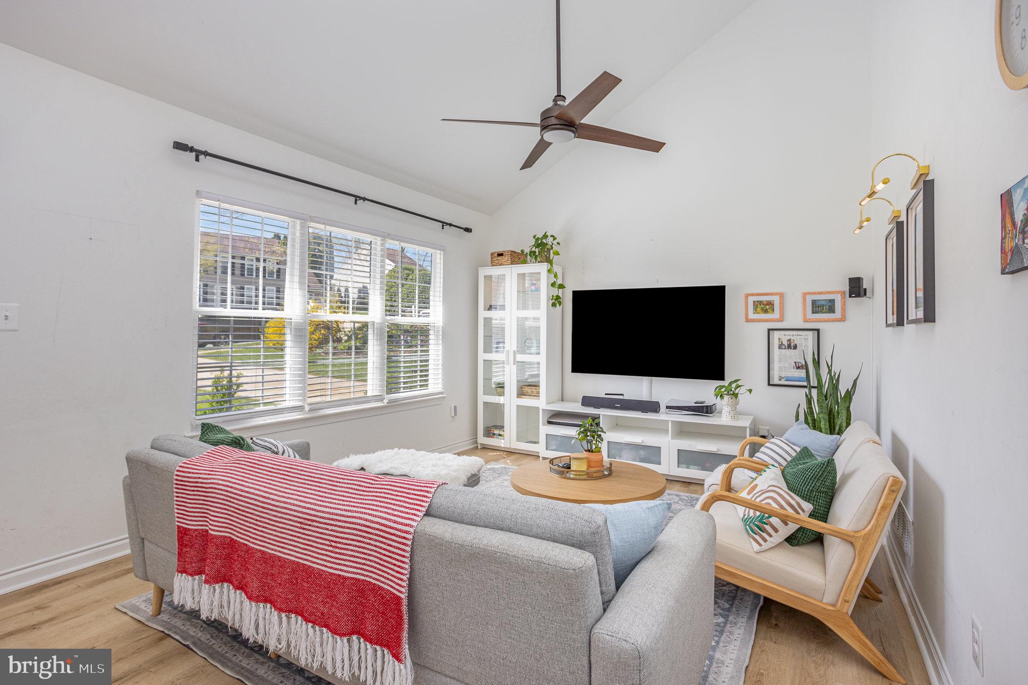 HARFORD WOODS - Residential
