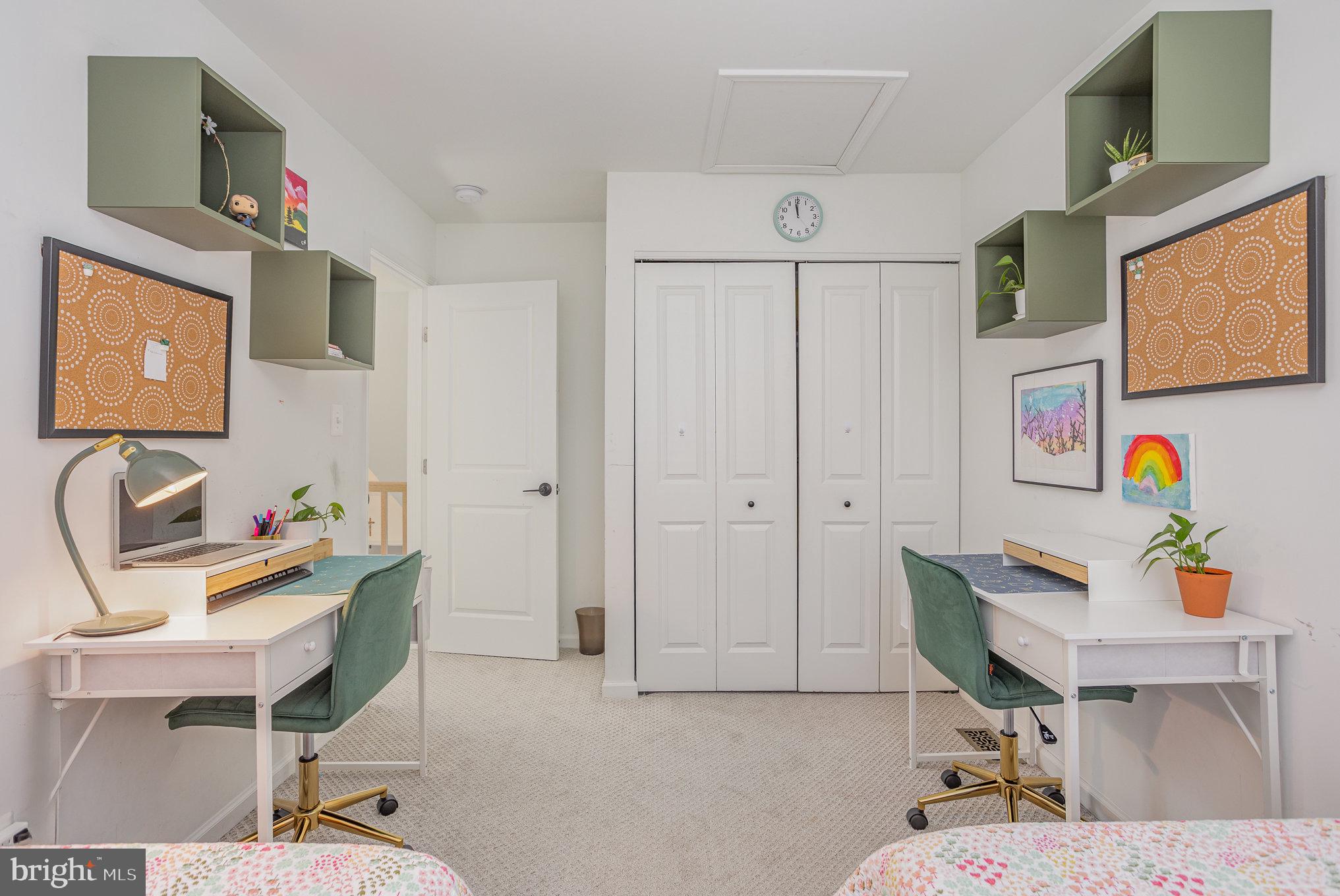HARFORD WOODS - Residential