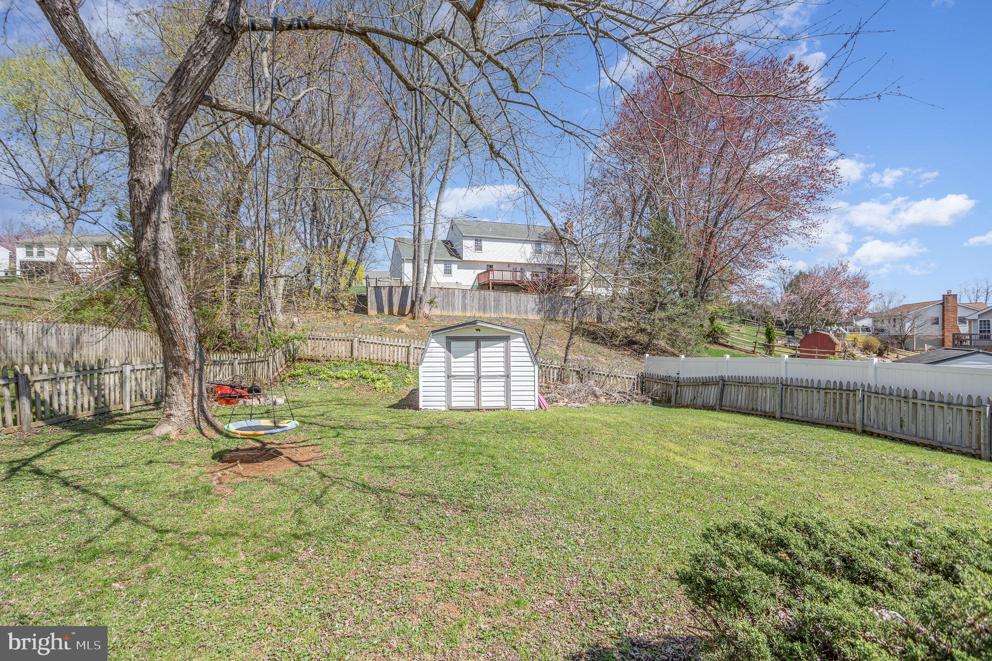 HARFORD WOODS - Residential