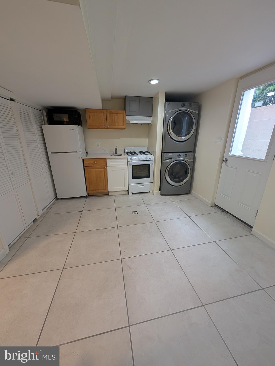 CONNECTICUT AVENUE ESTATES - Residential