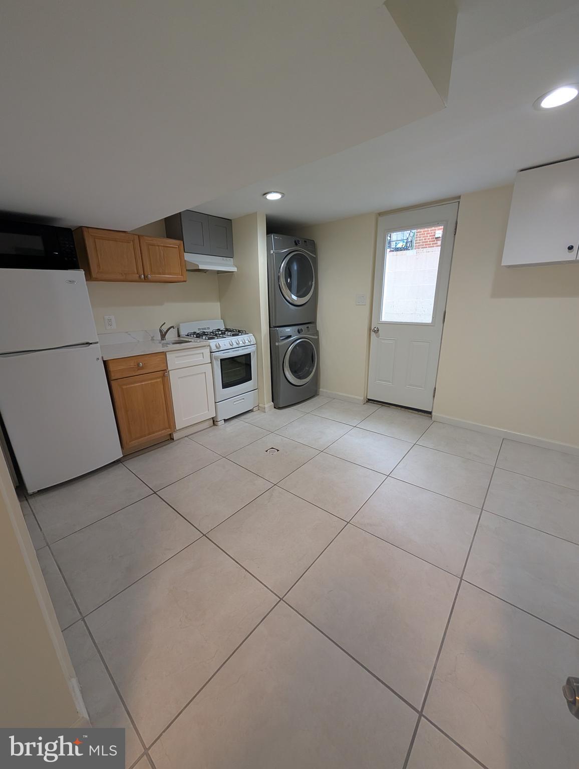 CONNECTICUT AVENUE ESTATES - Residential