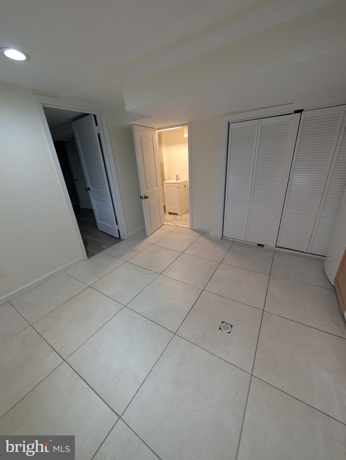 CONNECTICUT AVENUE ESTATES - Residential