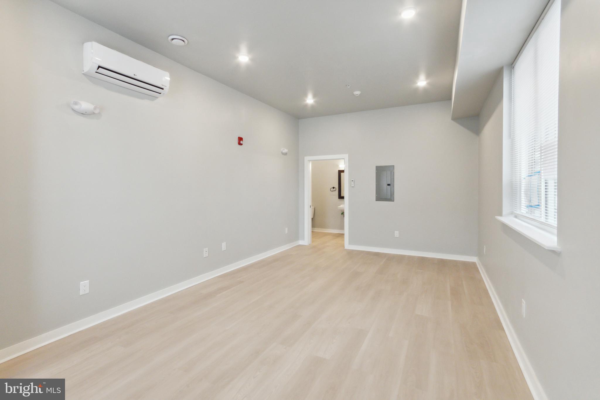 316 S 52ND STREET