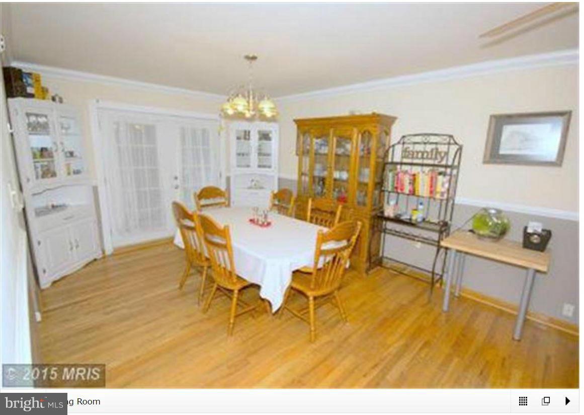 ROBIN HOOD PLAINS - Residential Lease