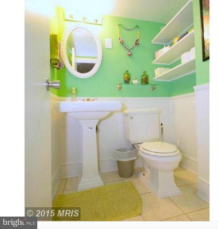 ROBIN HOOD PLAINS - Residential Lease