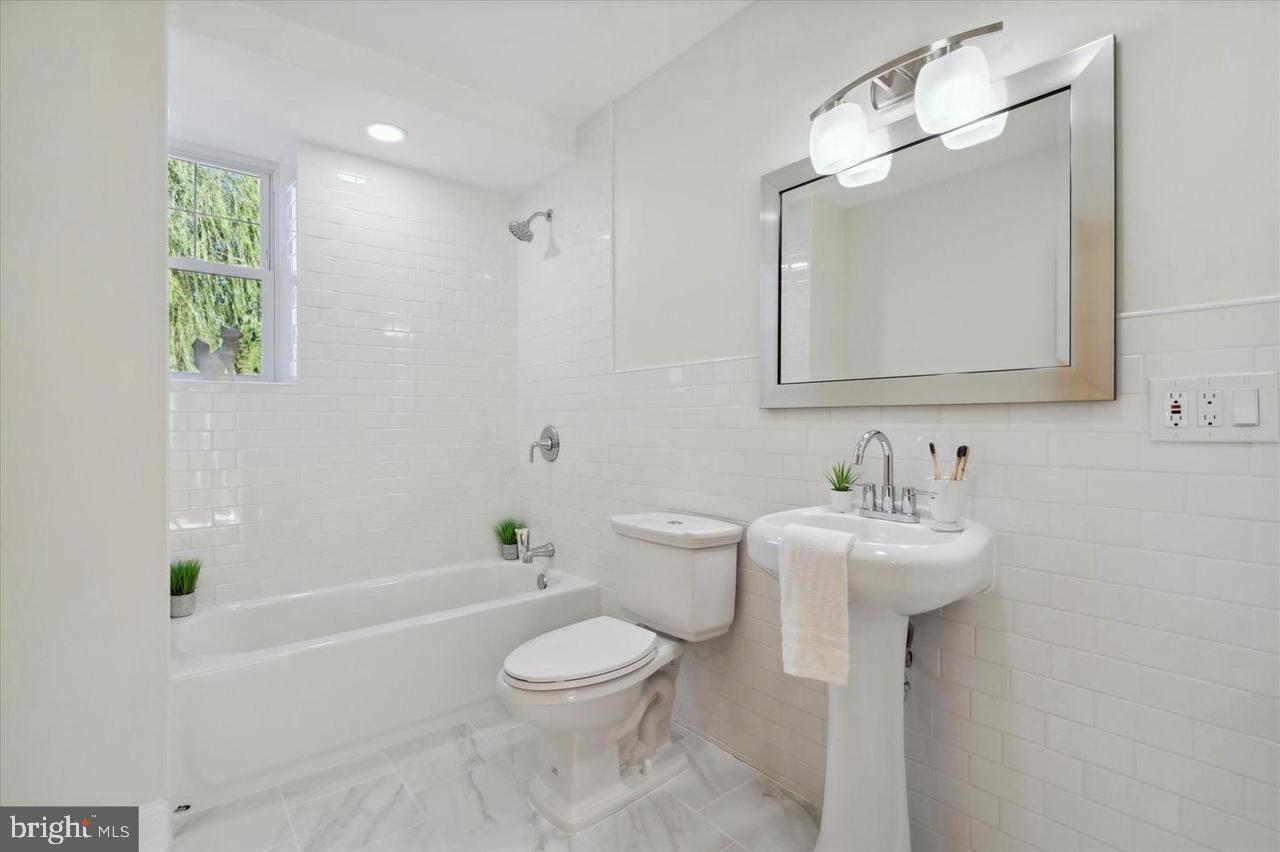 MT AIRY (WEST) - Residential