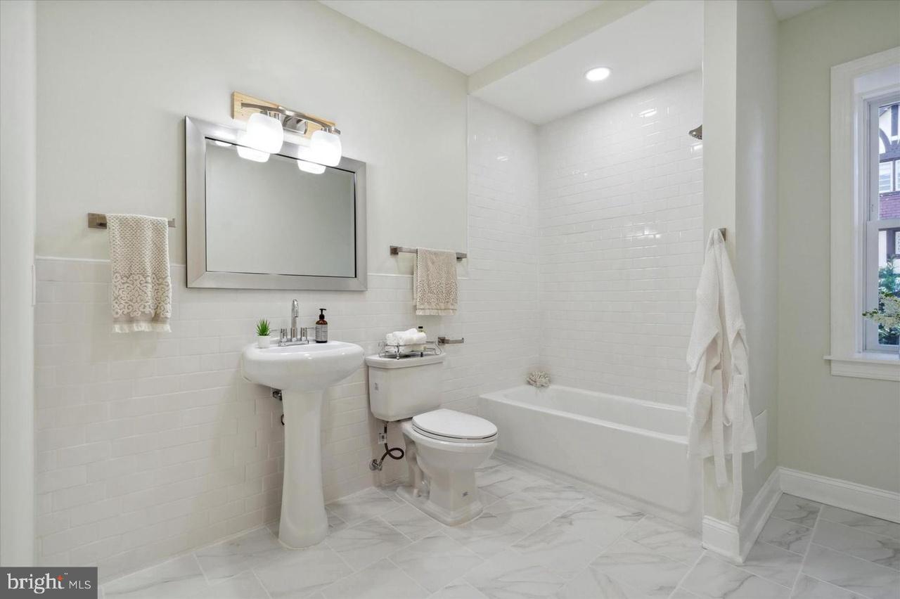 MT AIRY (WEST) - Residential