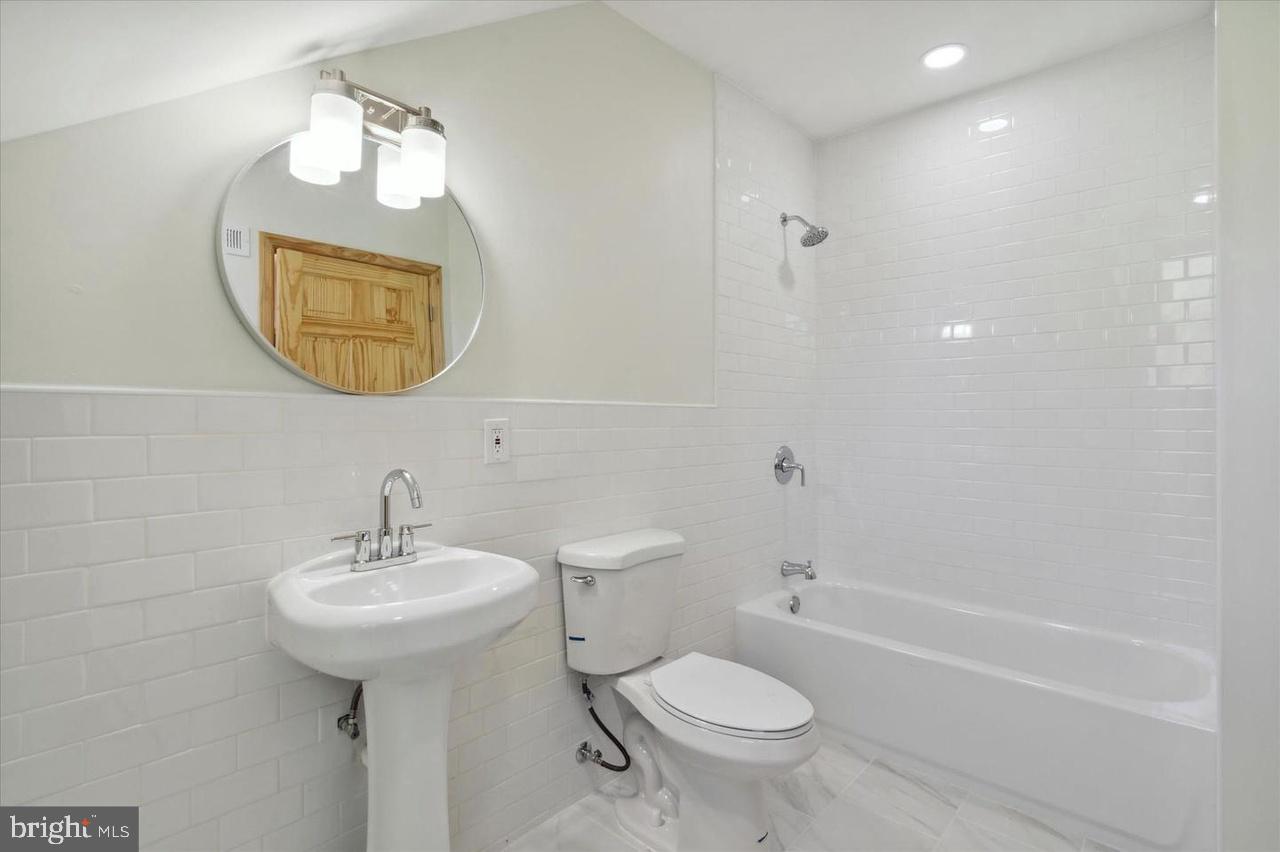 MT AIRY (WEST) - Residential