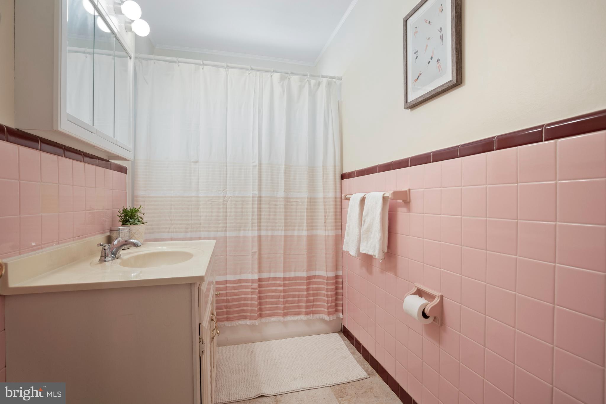 SWARTHMORE - Residential