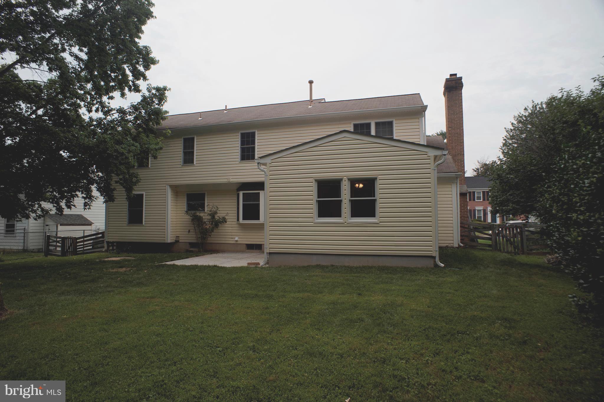 MILL CREEK TOWNE - Residential Lease