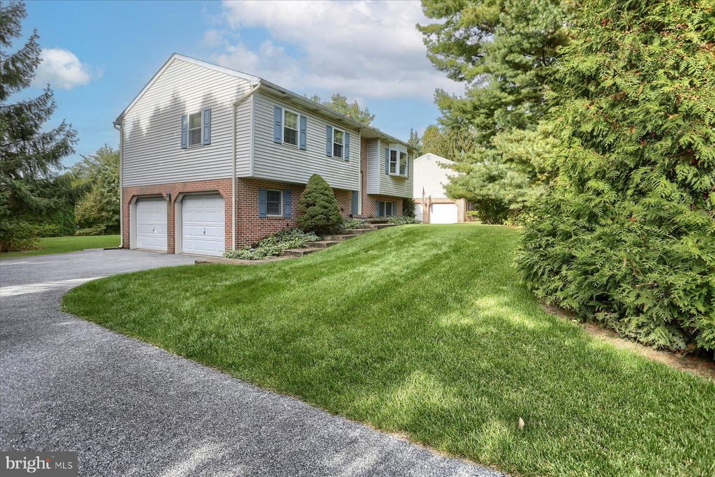 Photo of 3212 Harrisburg Pike, Landisville, PA 17538 (MLS # PALA2042476)