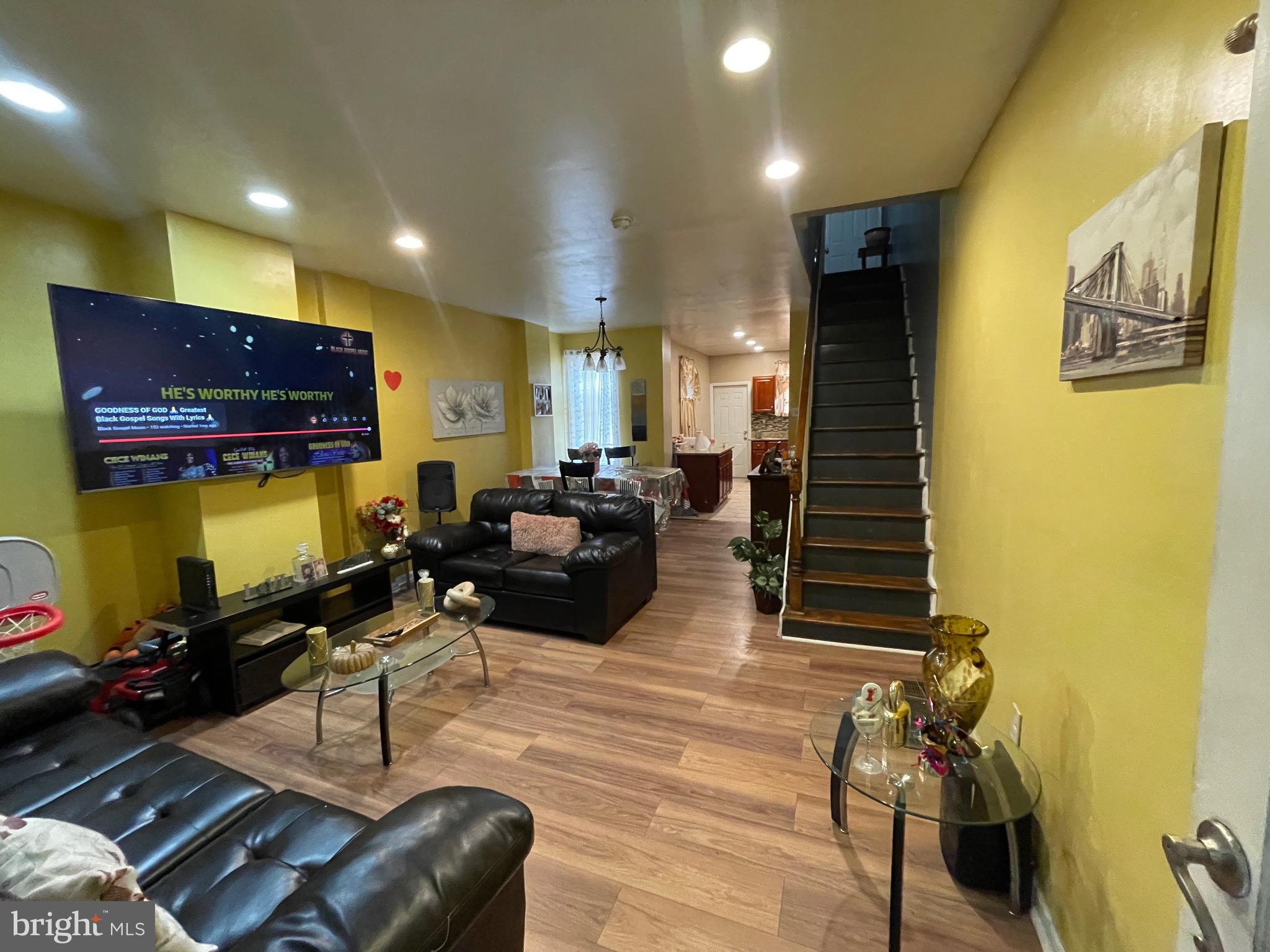 HUNTING PARK - Residential